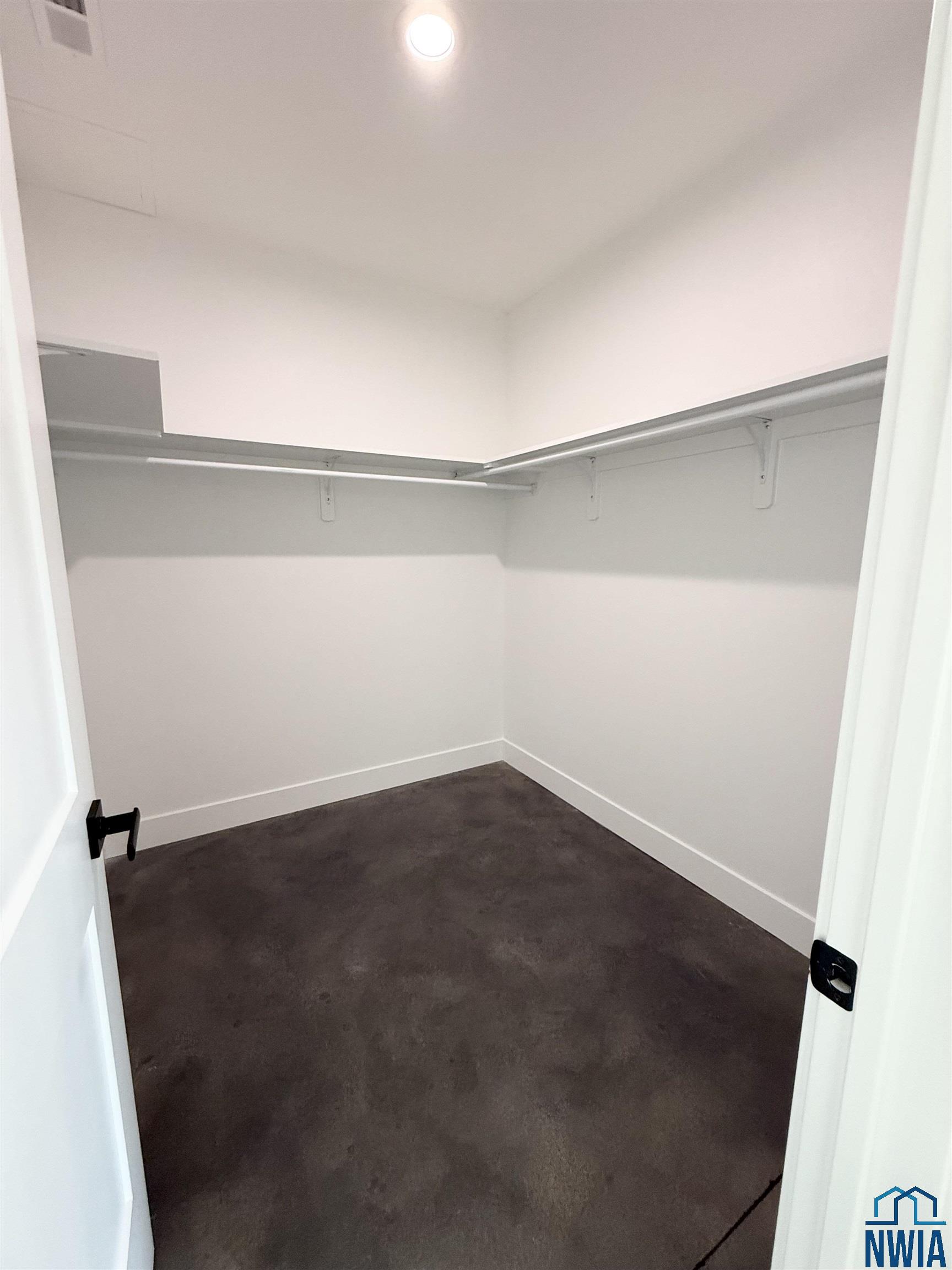 MLS #827156