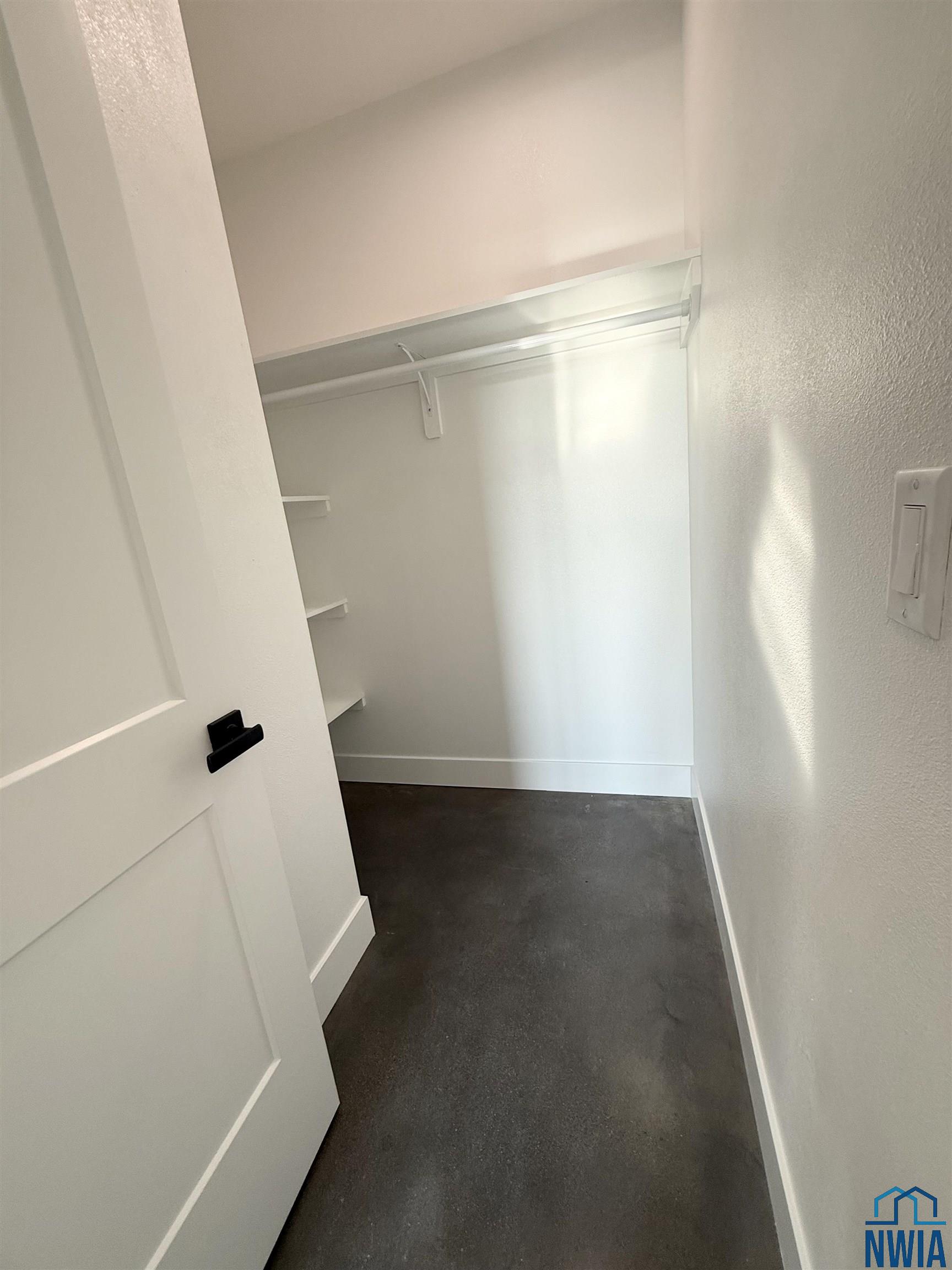 MLS #827156