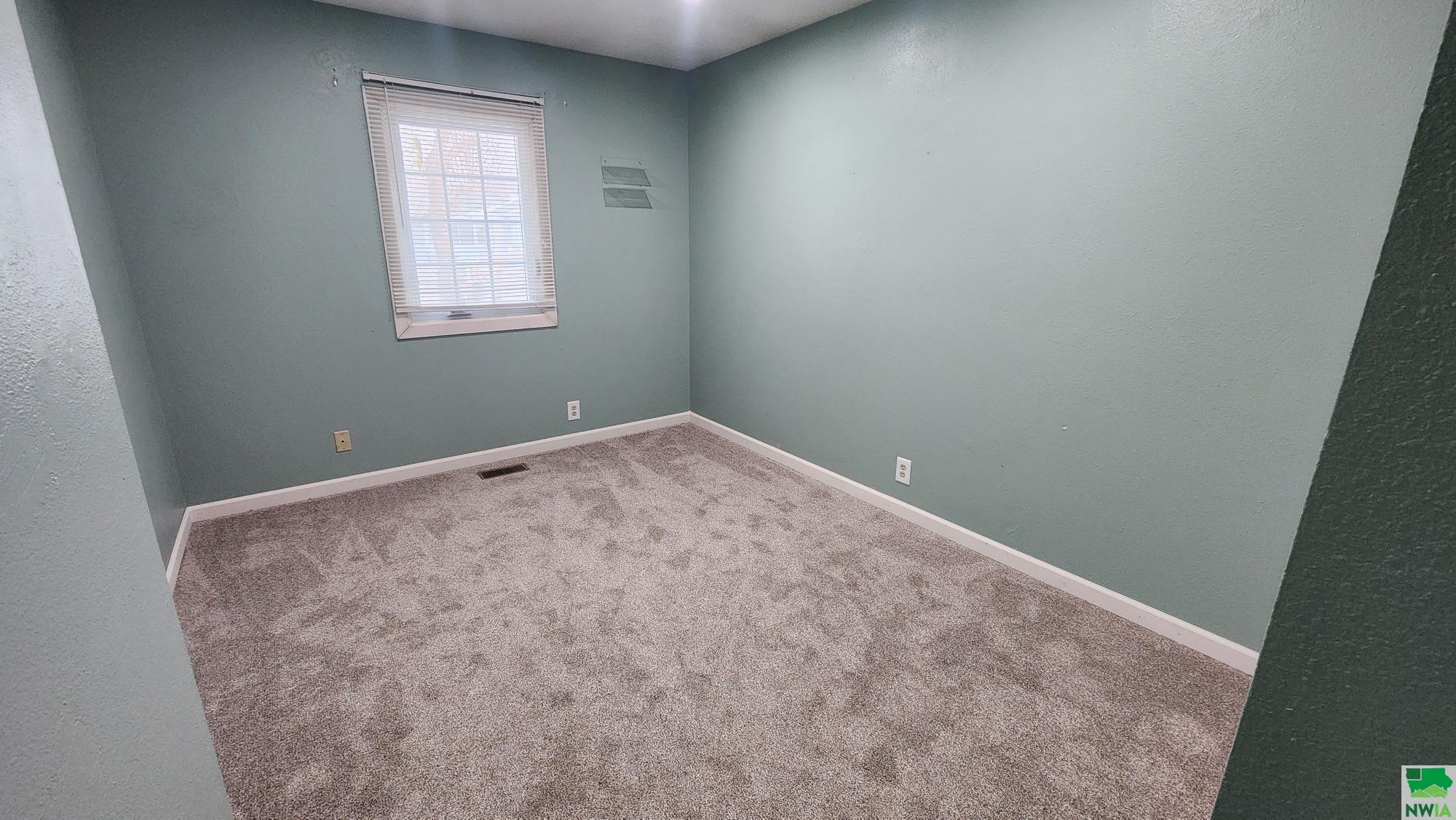 MLS #827157