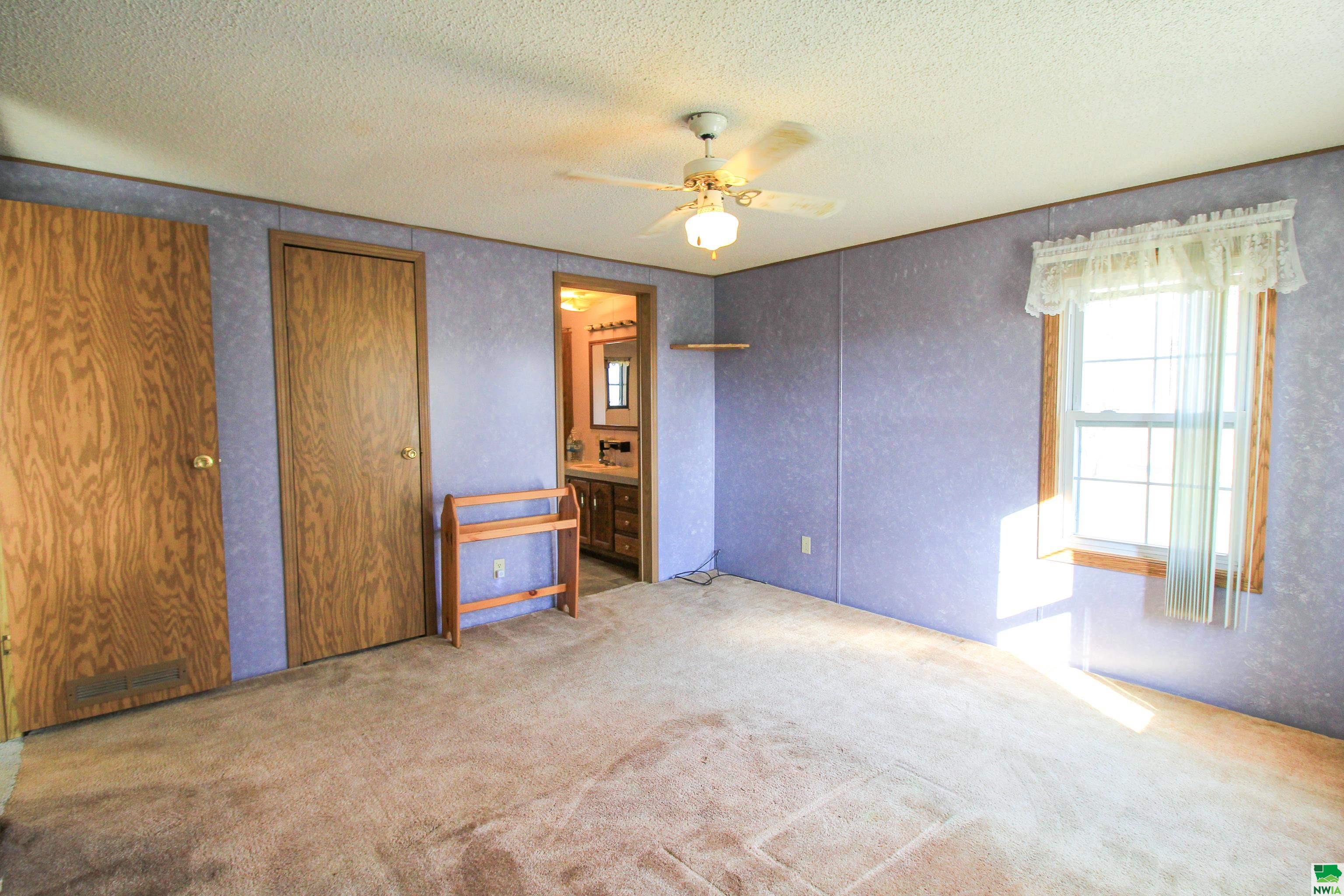 MLS #827158