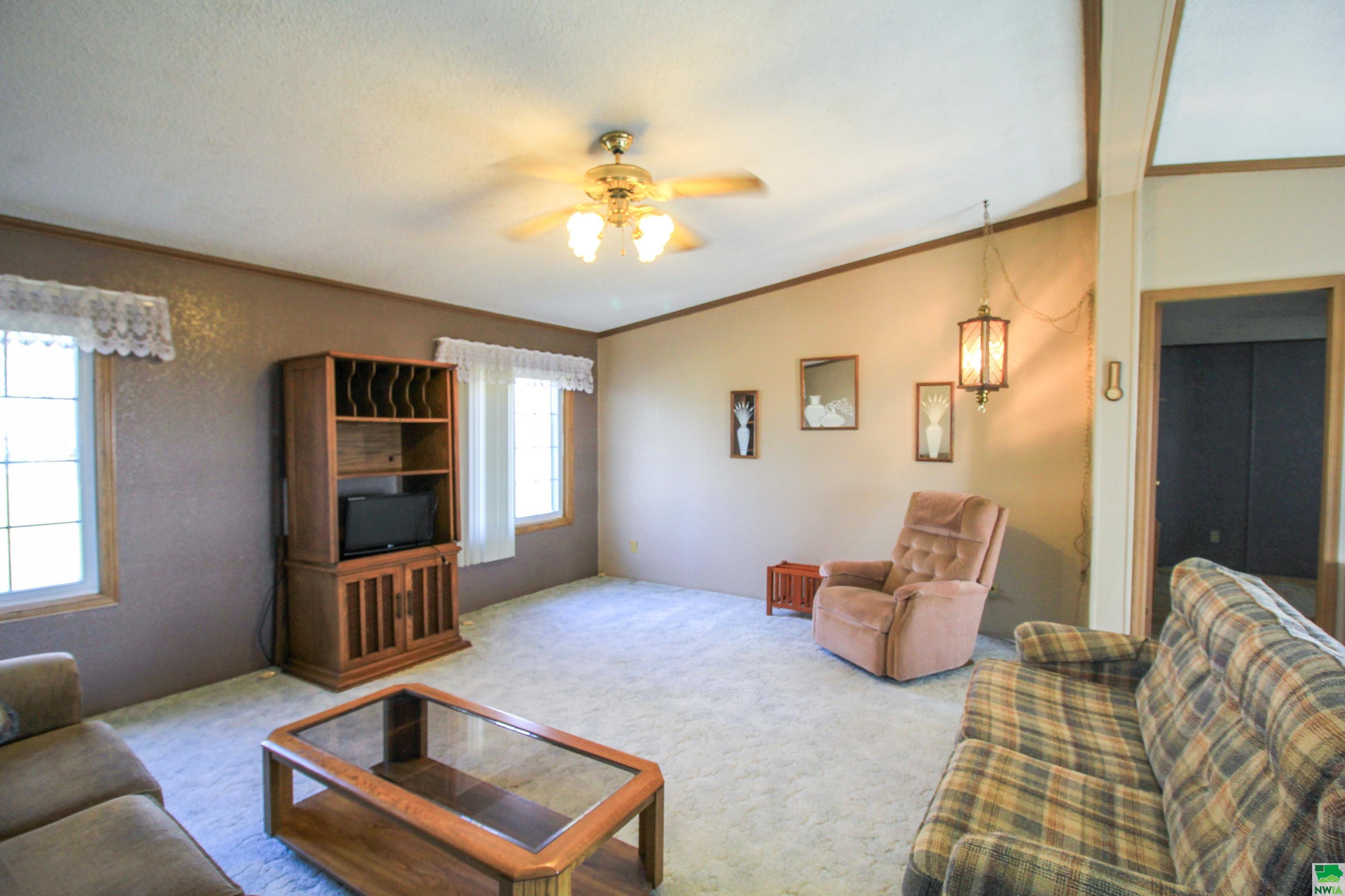 MLS #827158