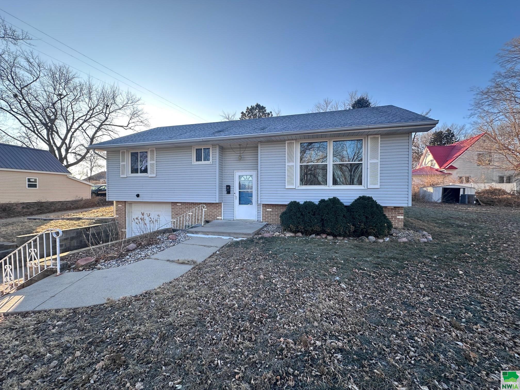 MLS #827163
