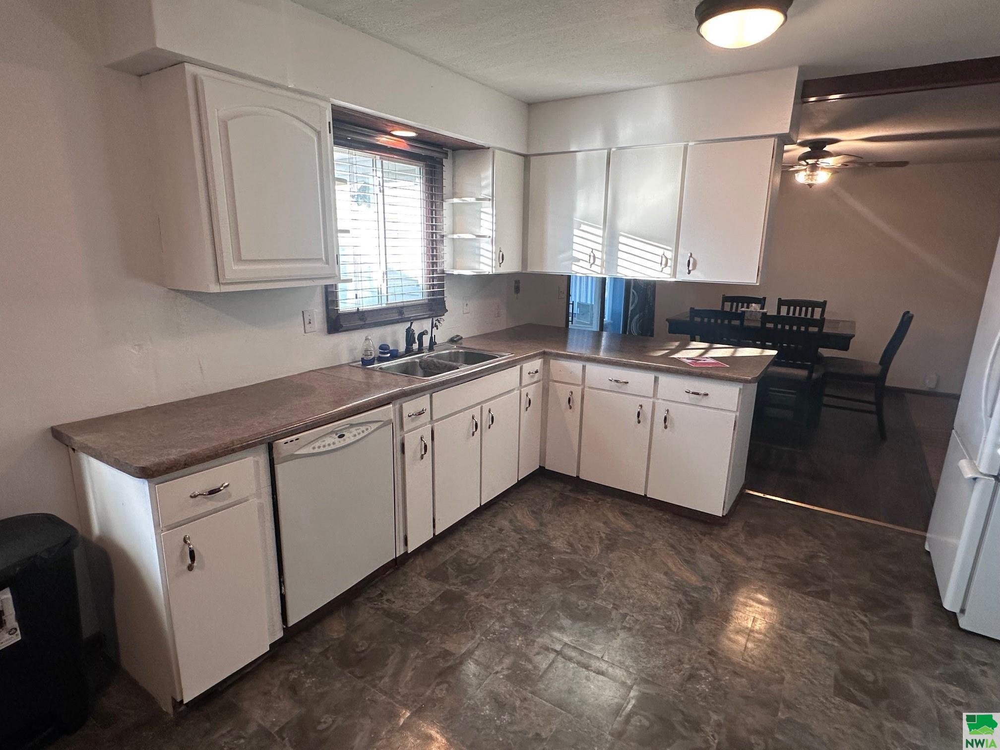 MLS #827163