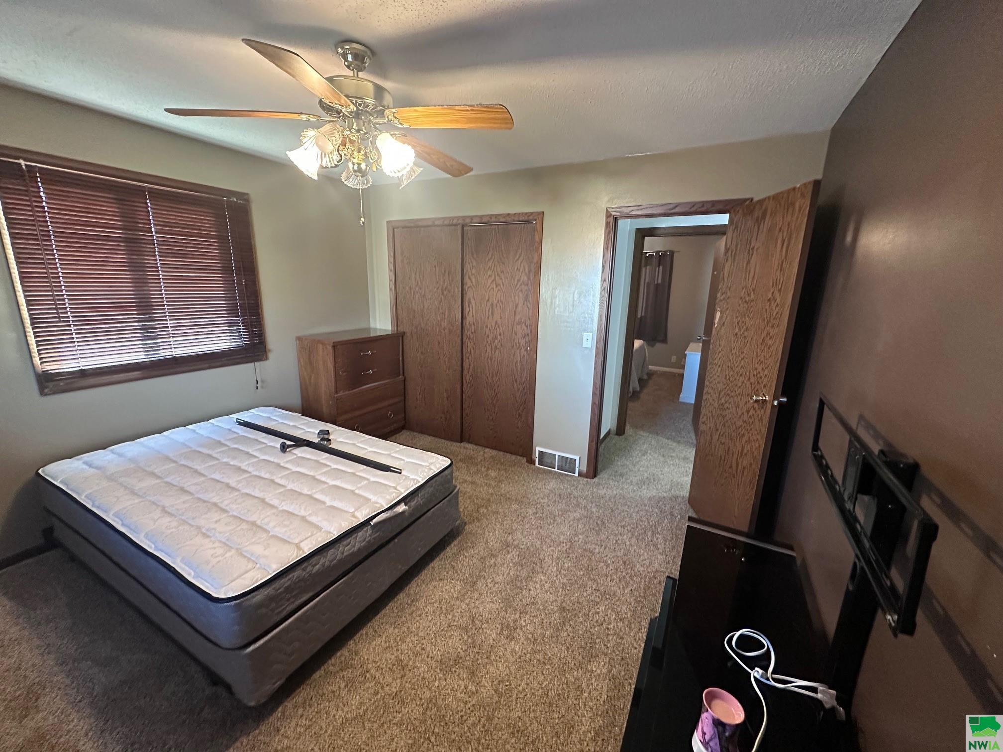 MLS #827163