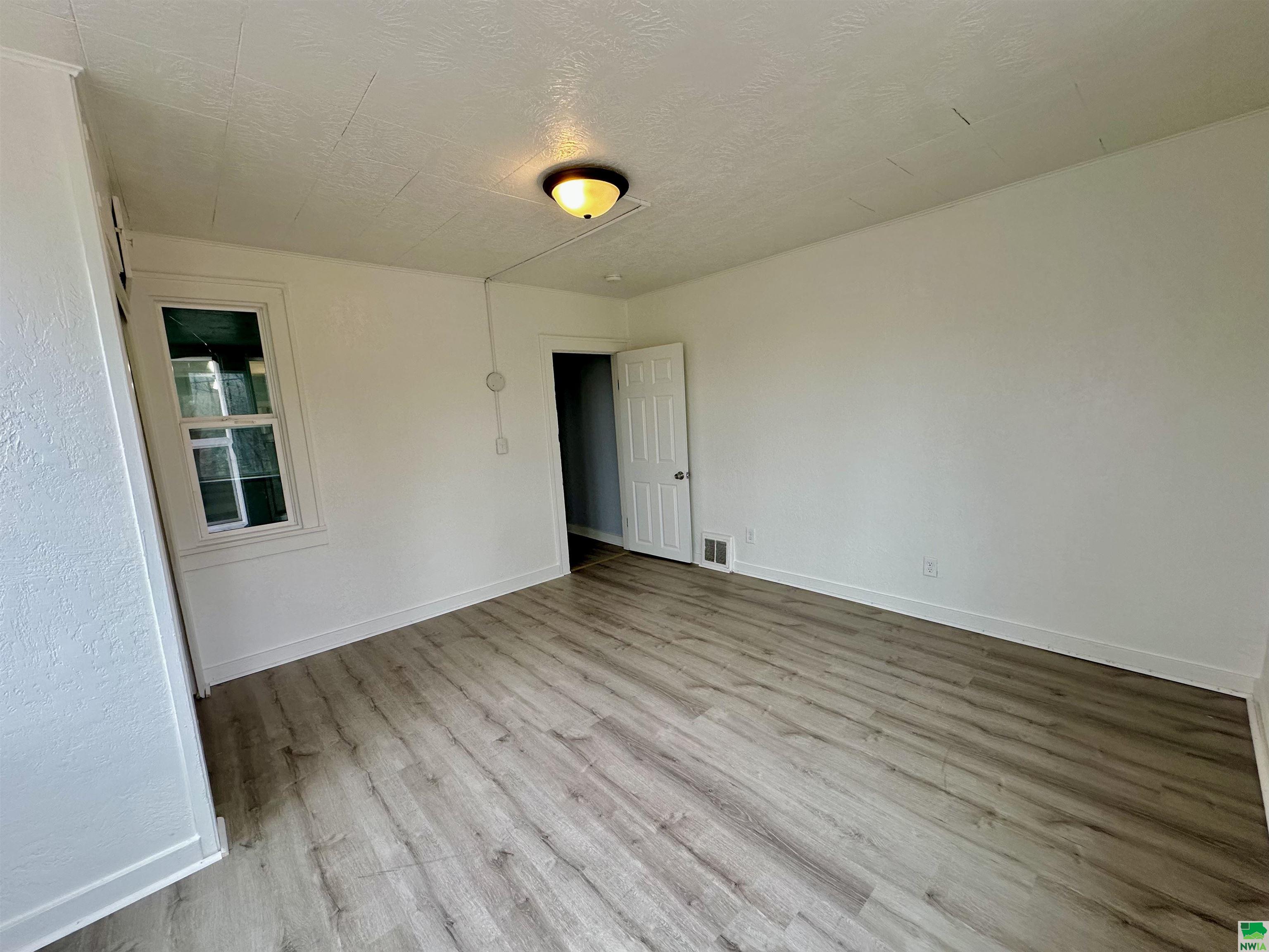 MLS #827164