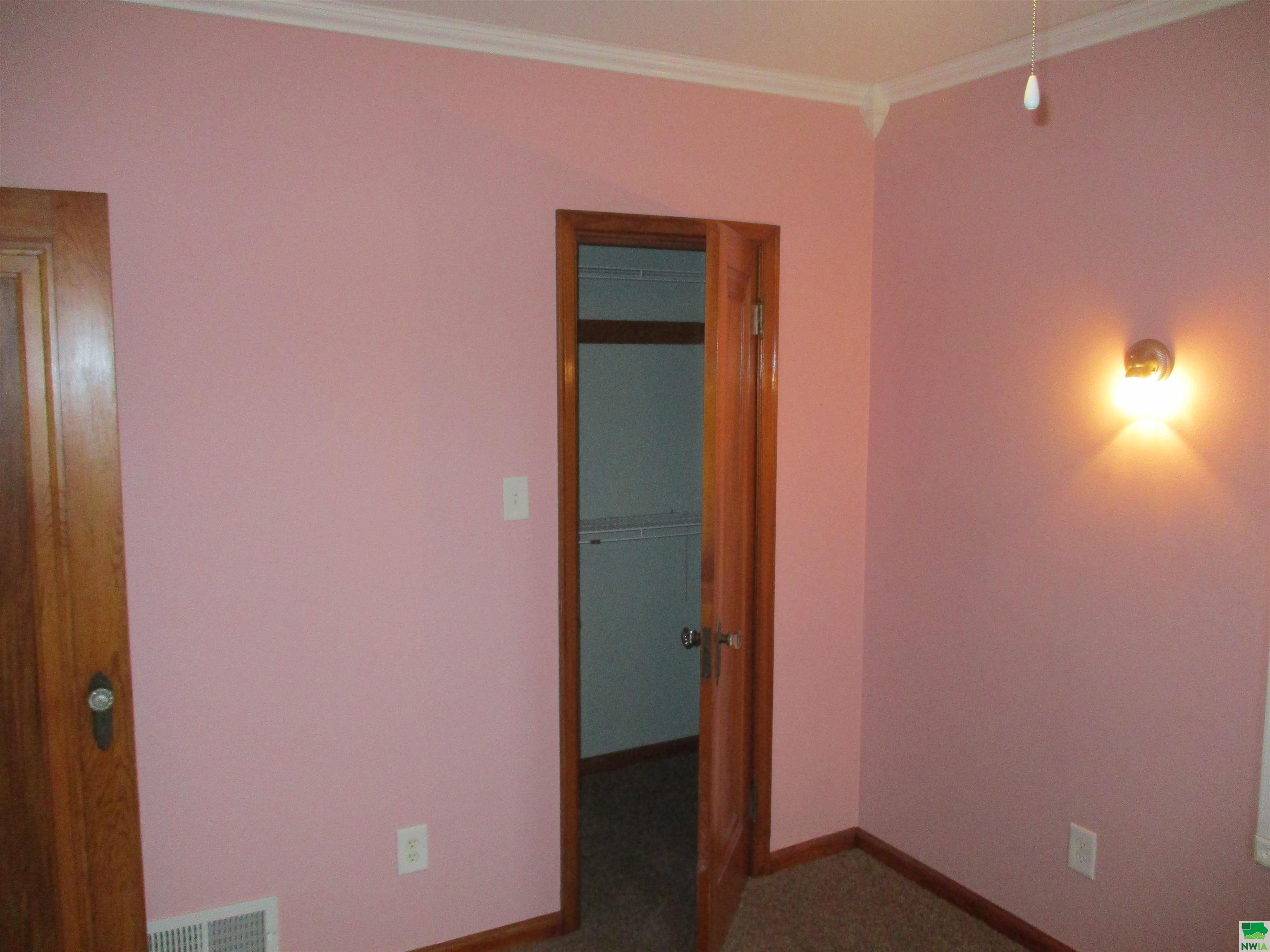 MLS #827168