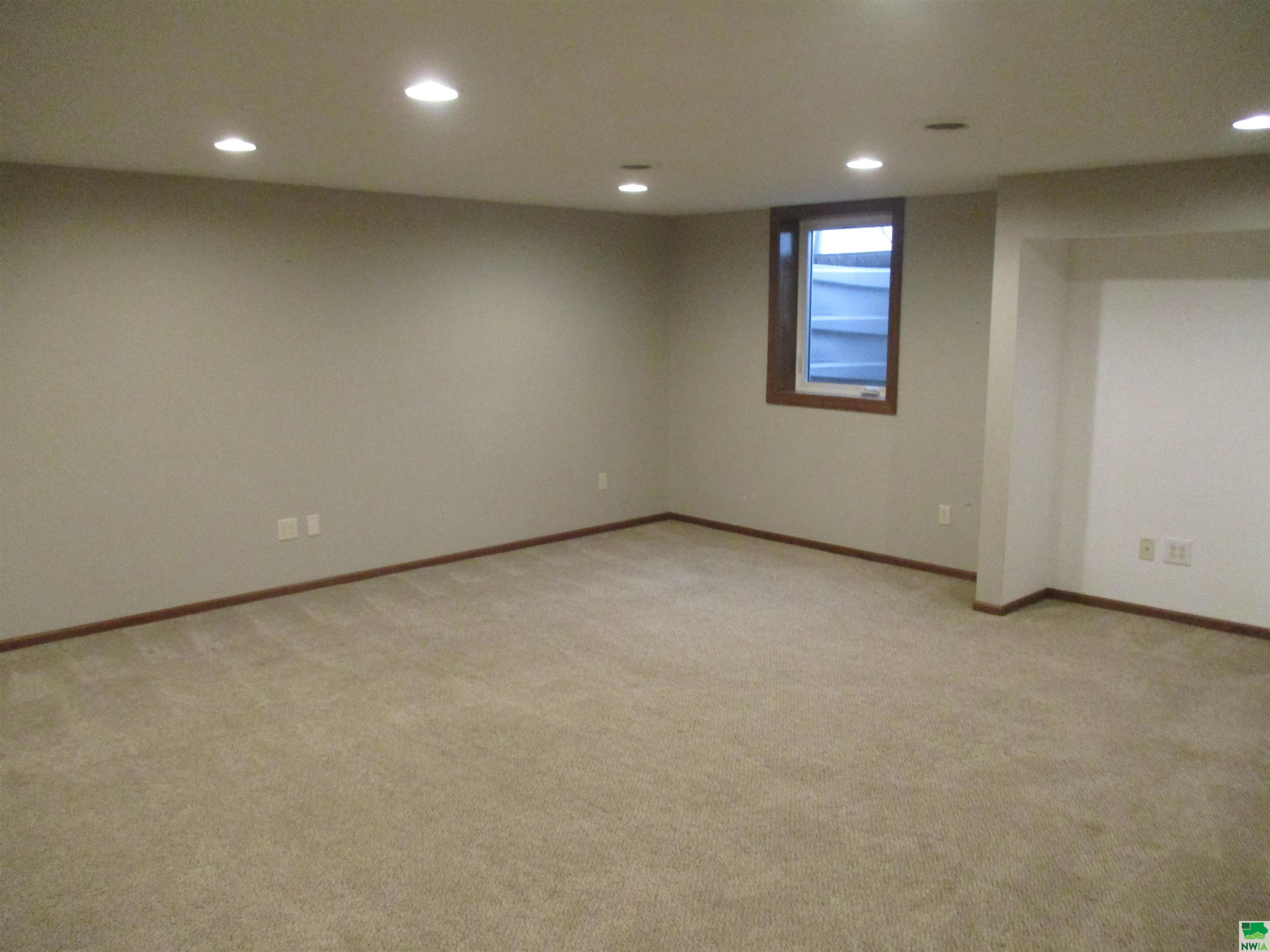 MLS #827168