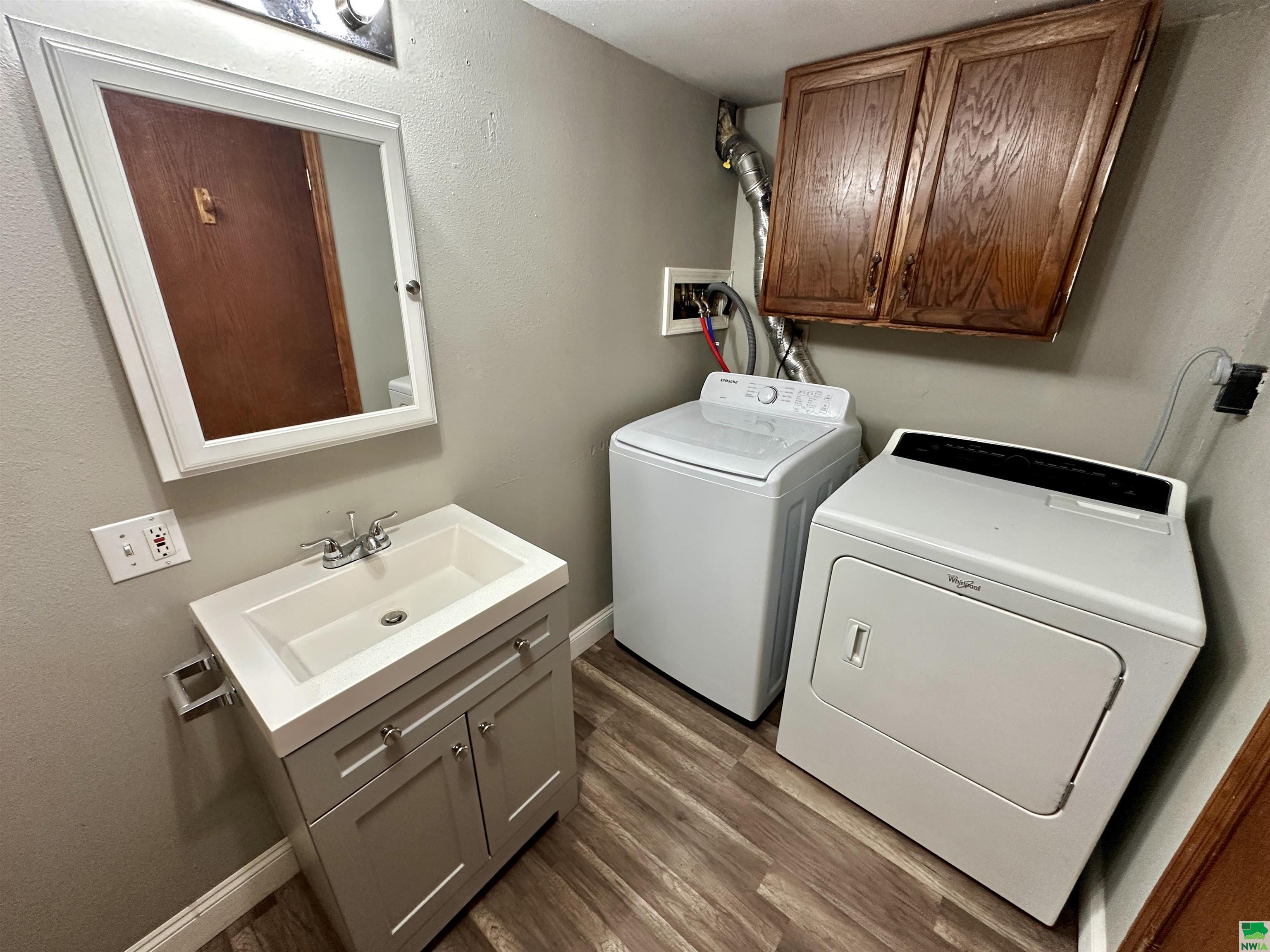 MLS #827196
