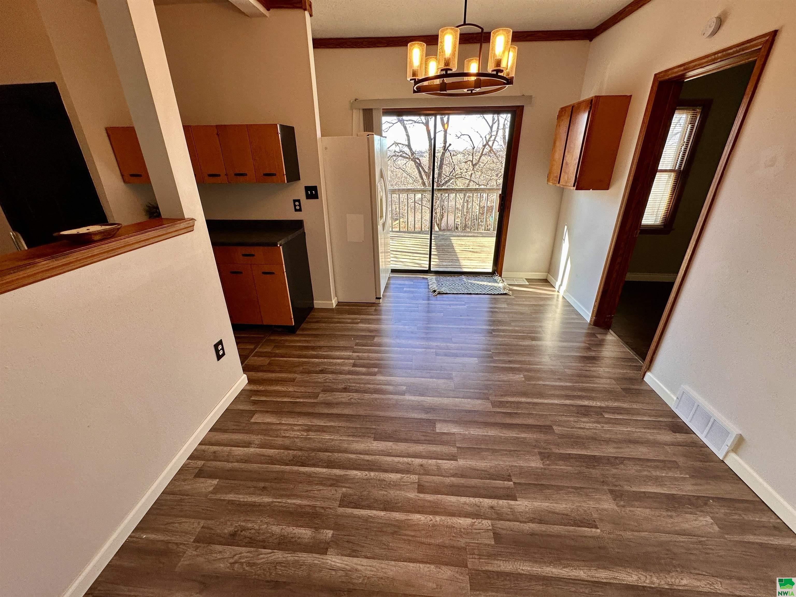 MLS #827196