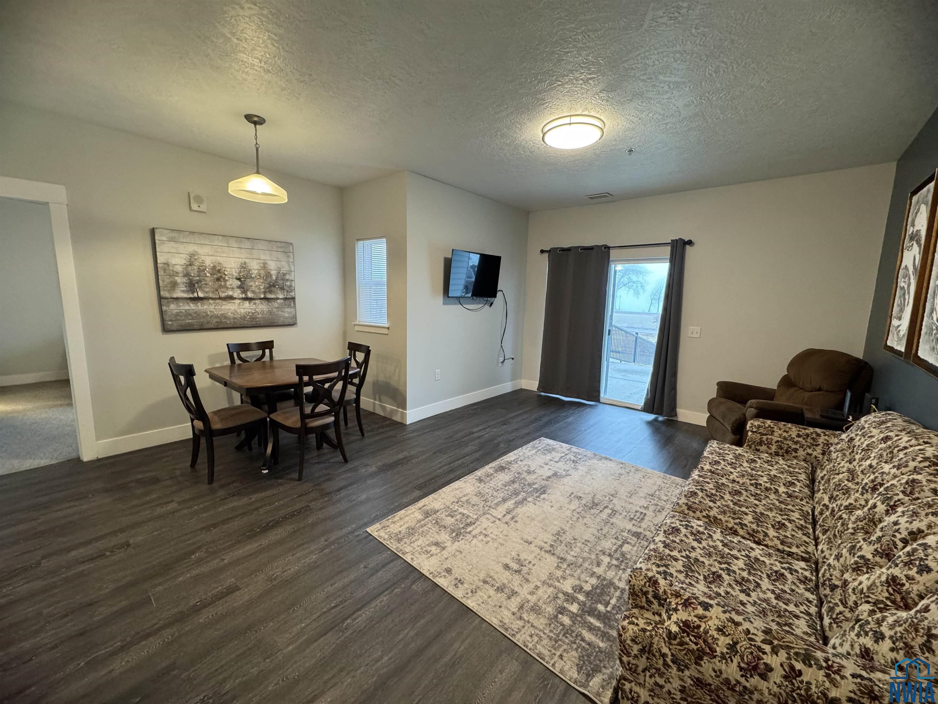 MLS #827207