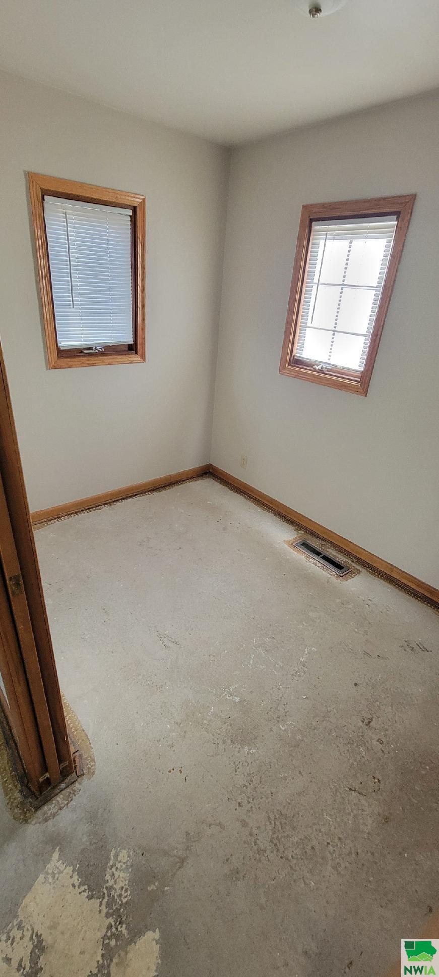 MLS #827213