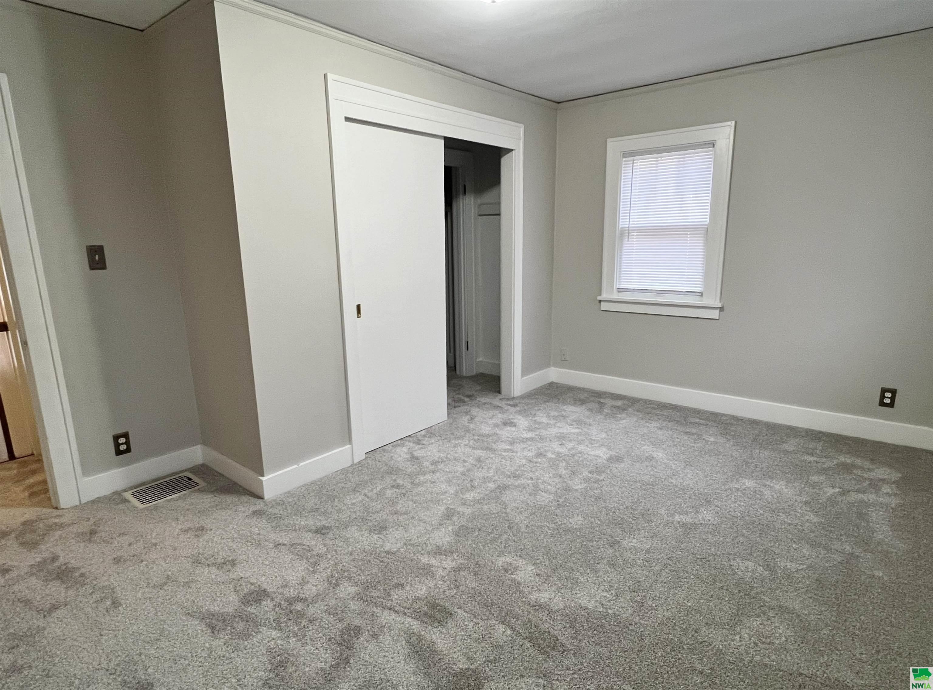 MLS #827218