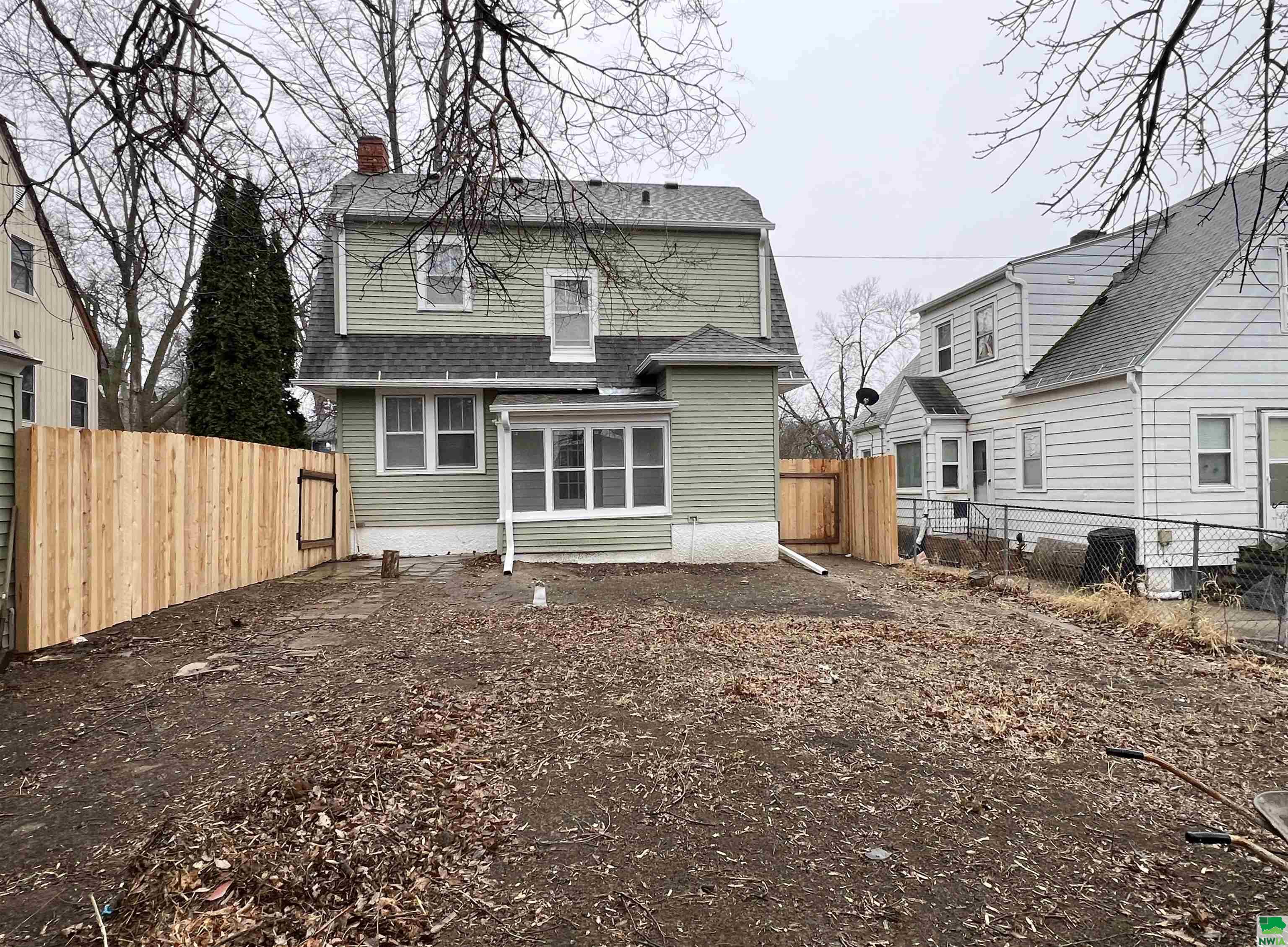 MLS #827218