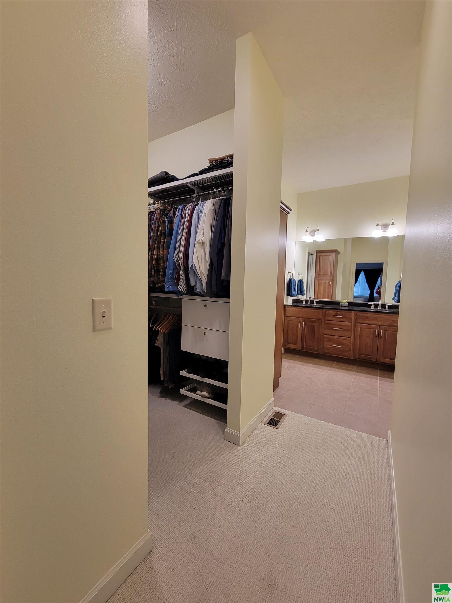 MLS #827253