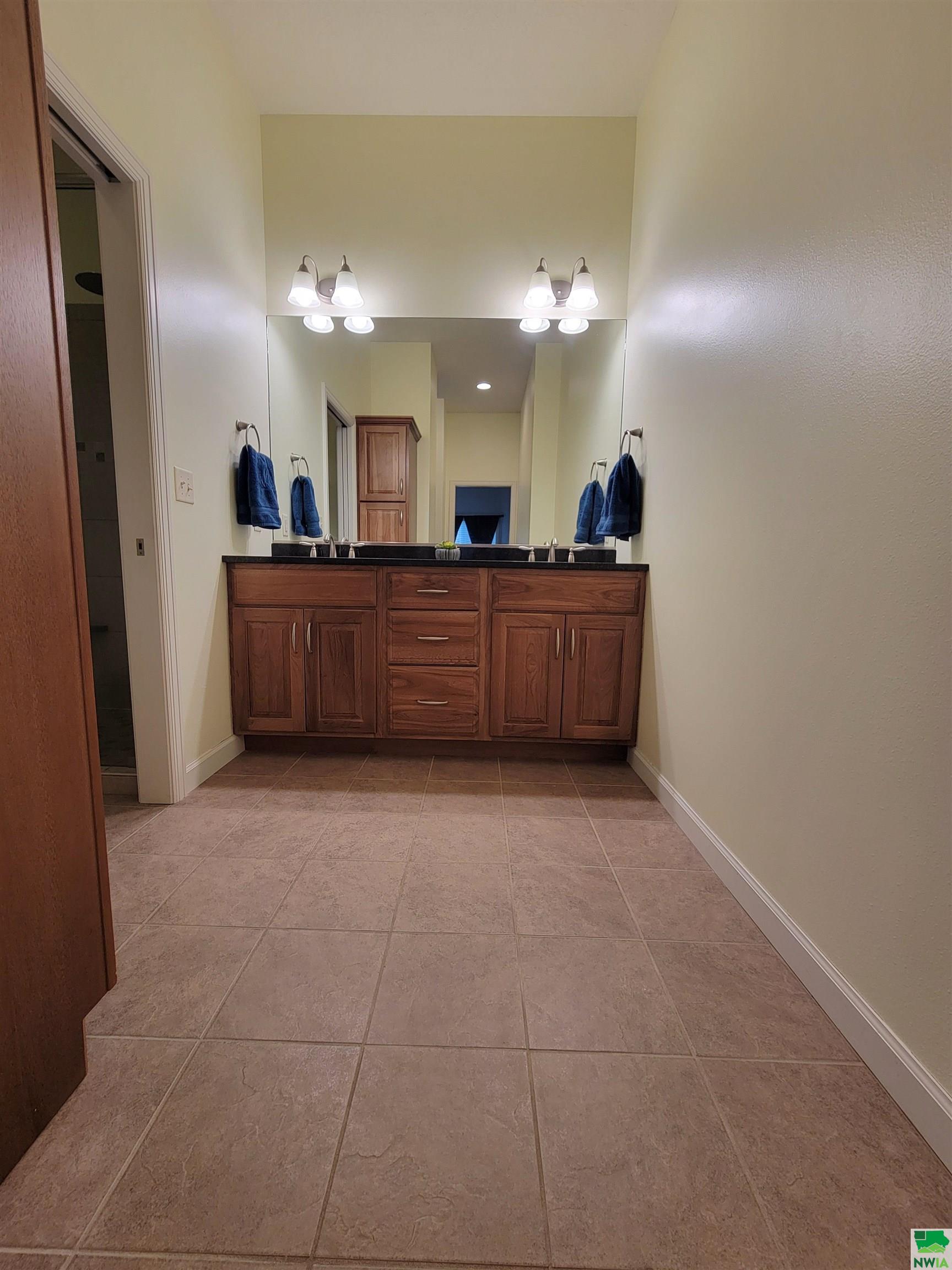 MLS #827253