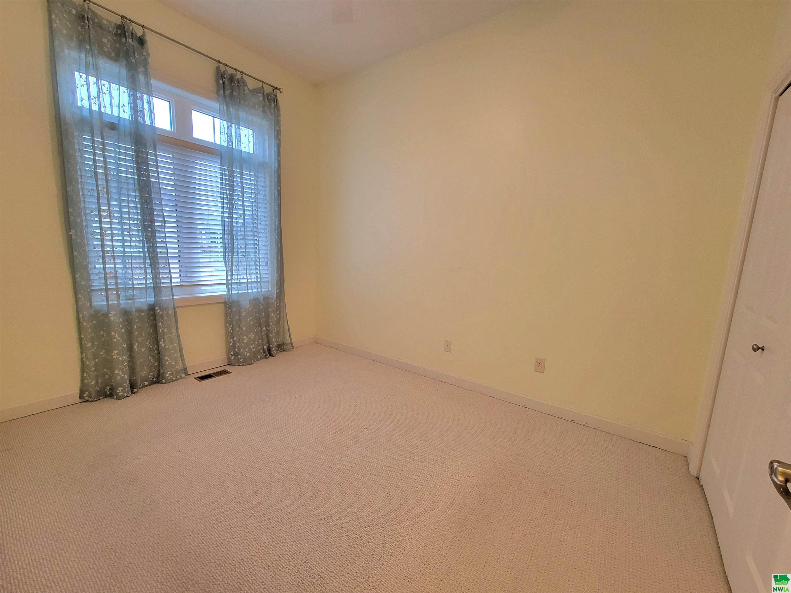 MLS #827253