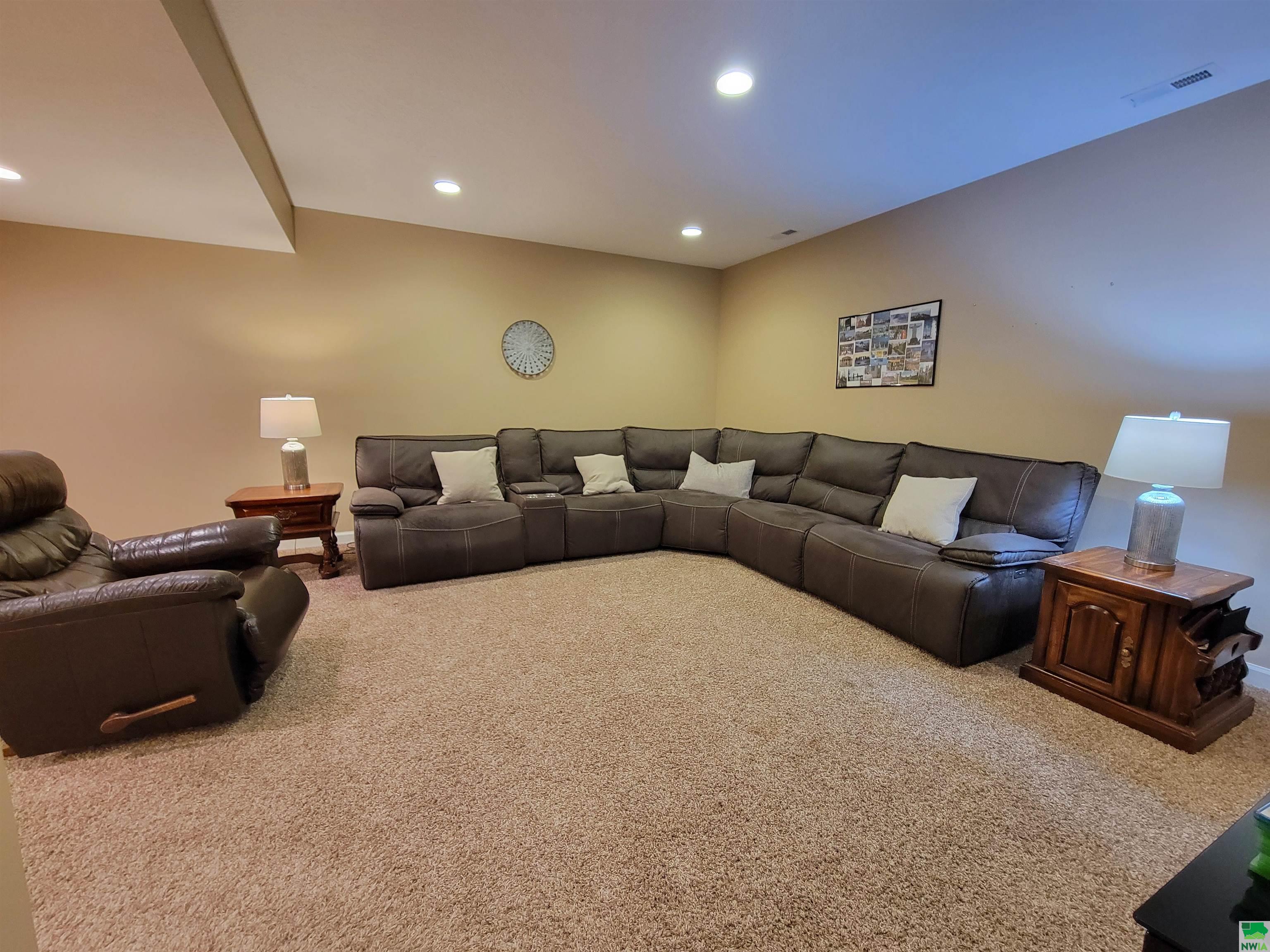 MLS #827253