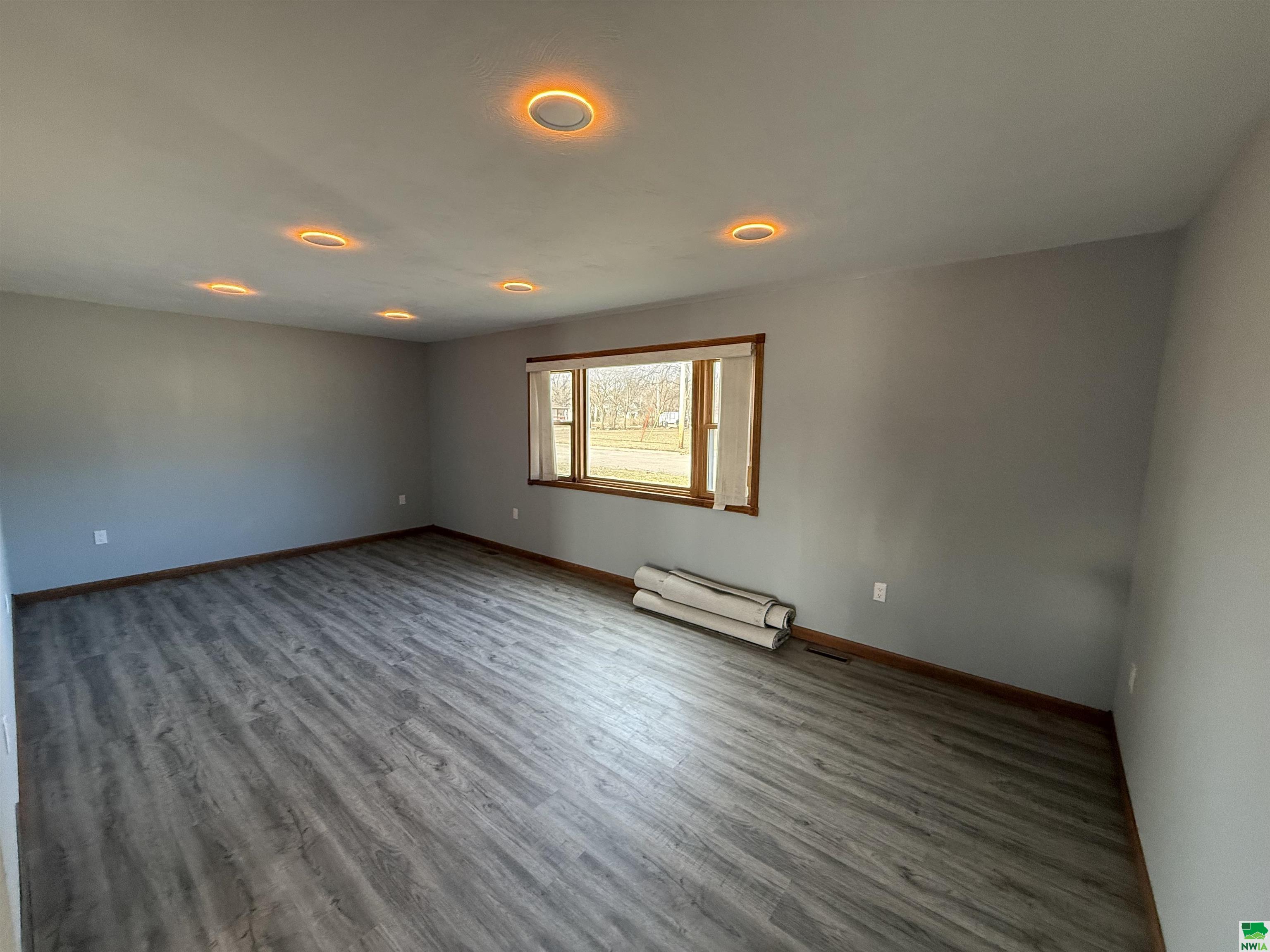 MLS #827254