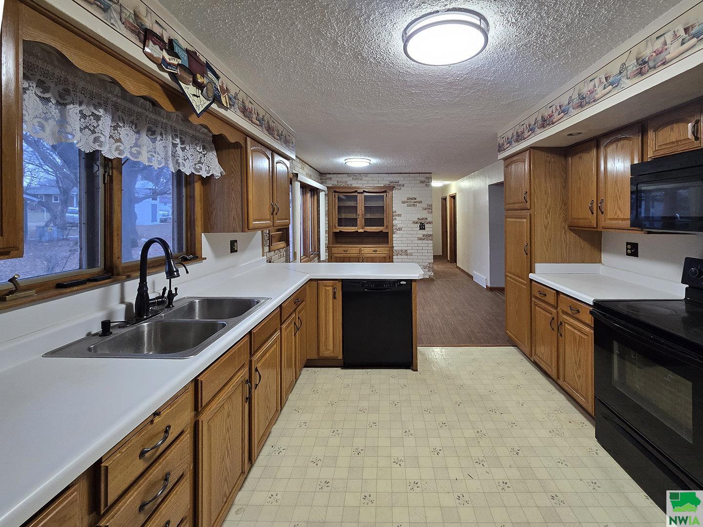 MLS #827260