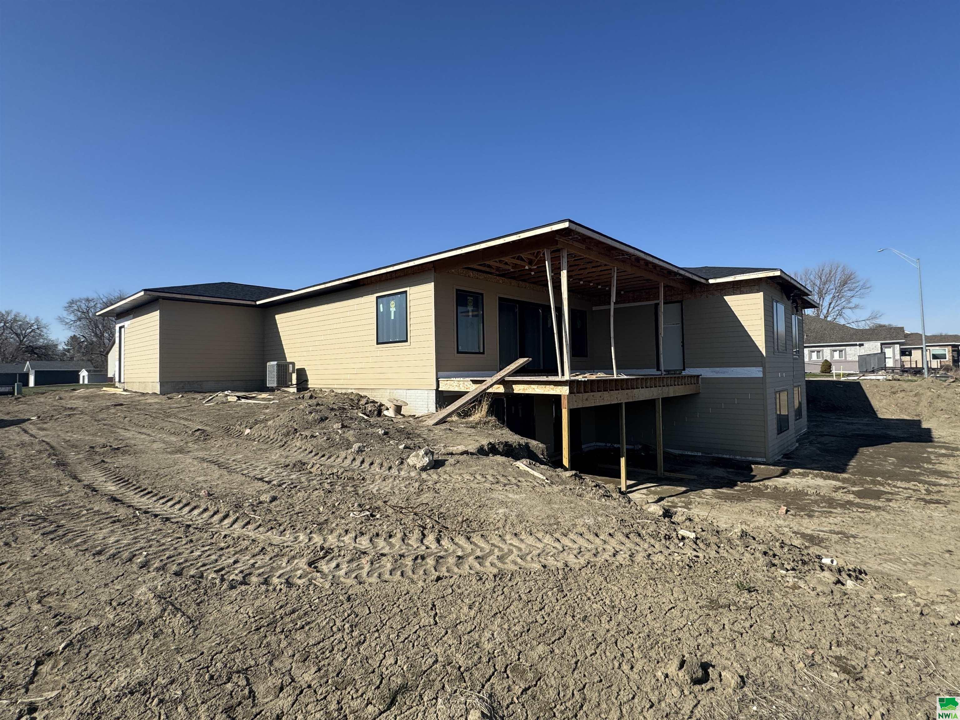 MLS #827276
