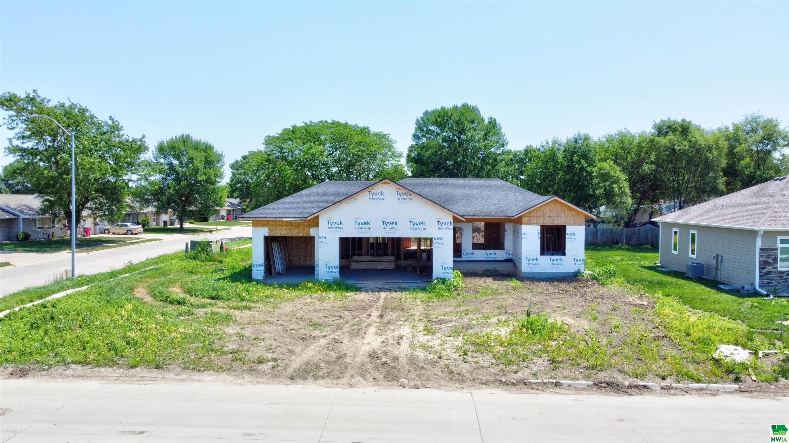 1700 Ogden Ct., South Sioux City, NE 68776 