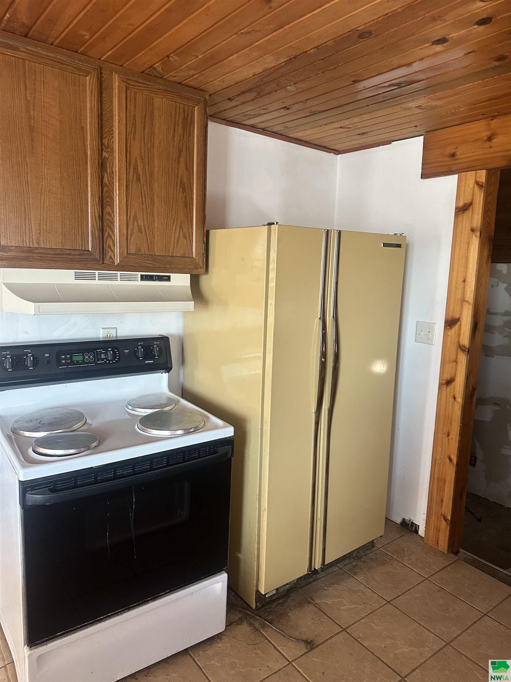 MLS #827284