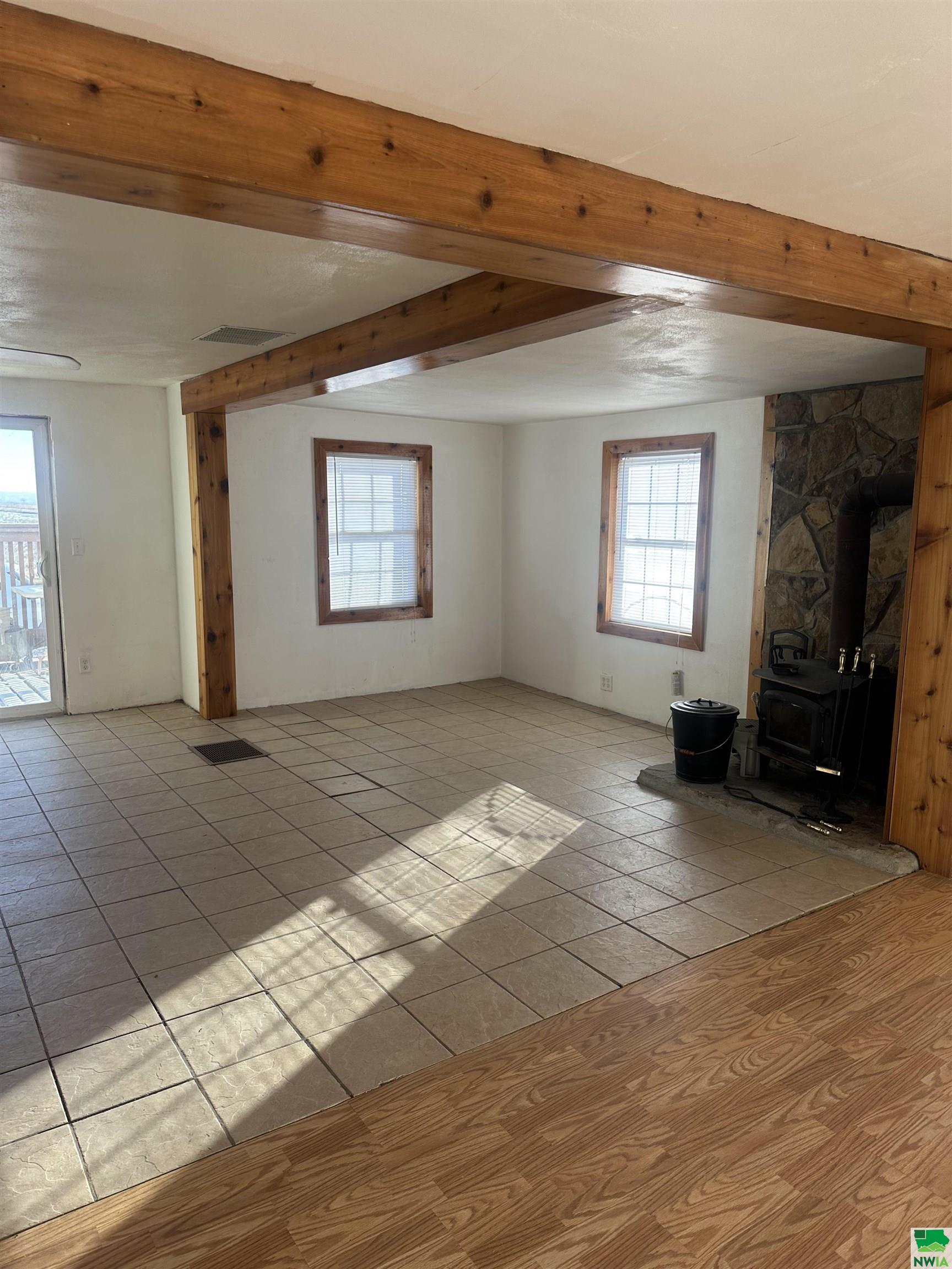 MLS #827284