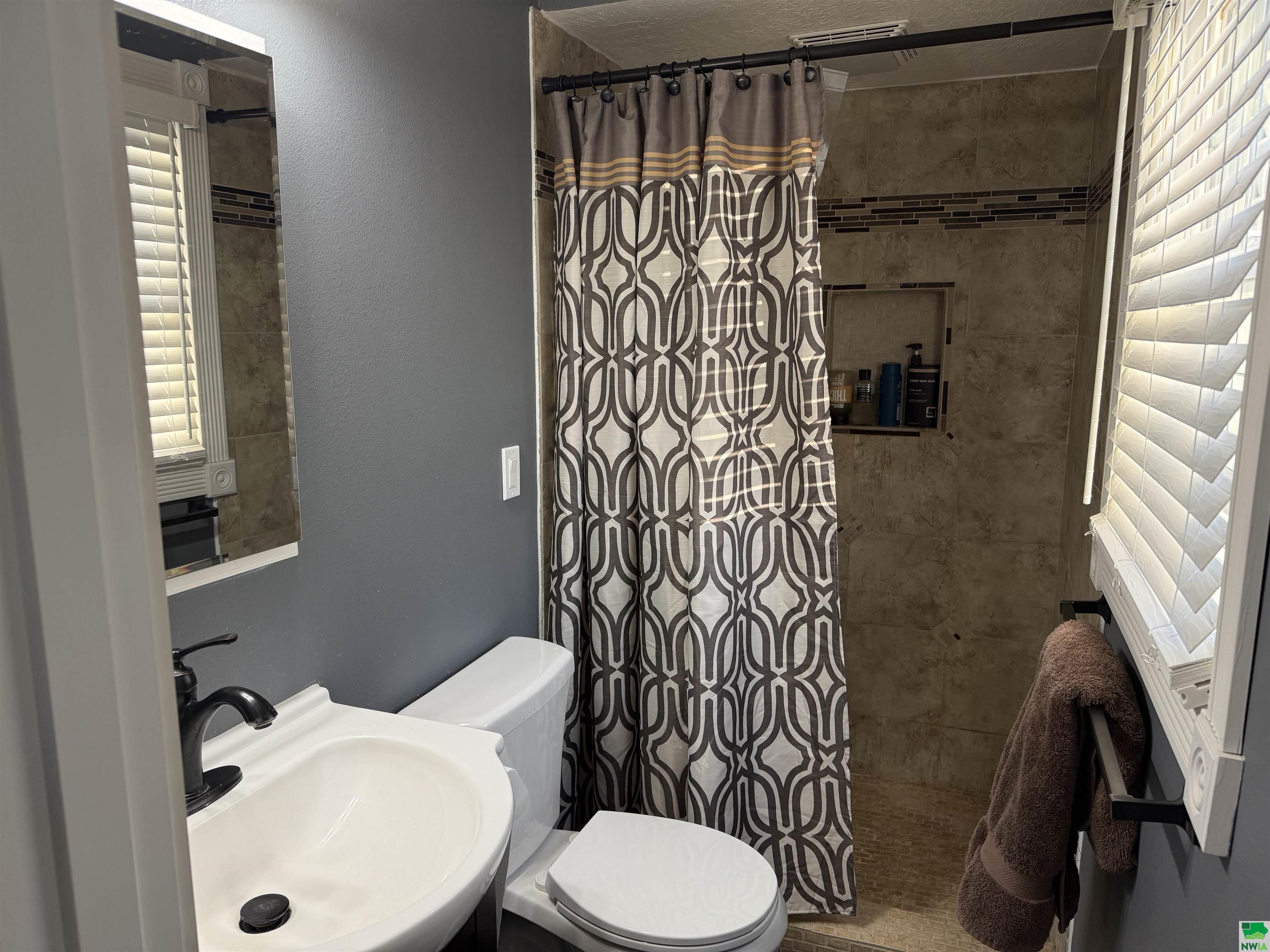 MLS #827294