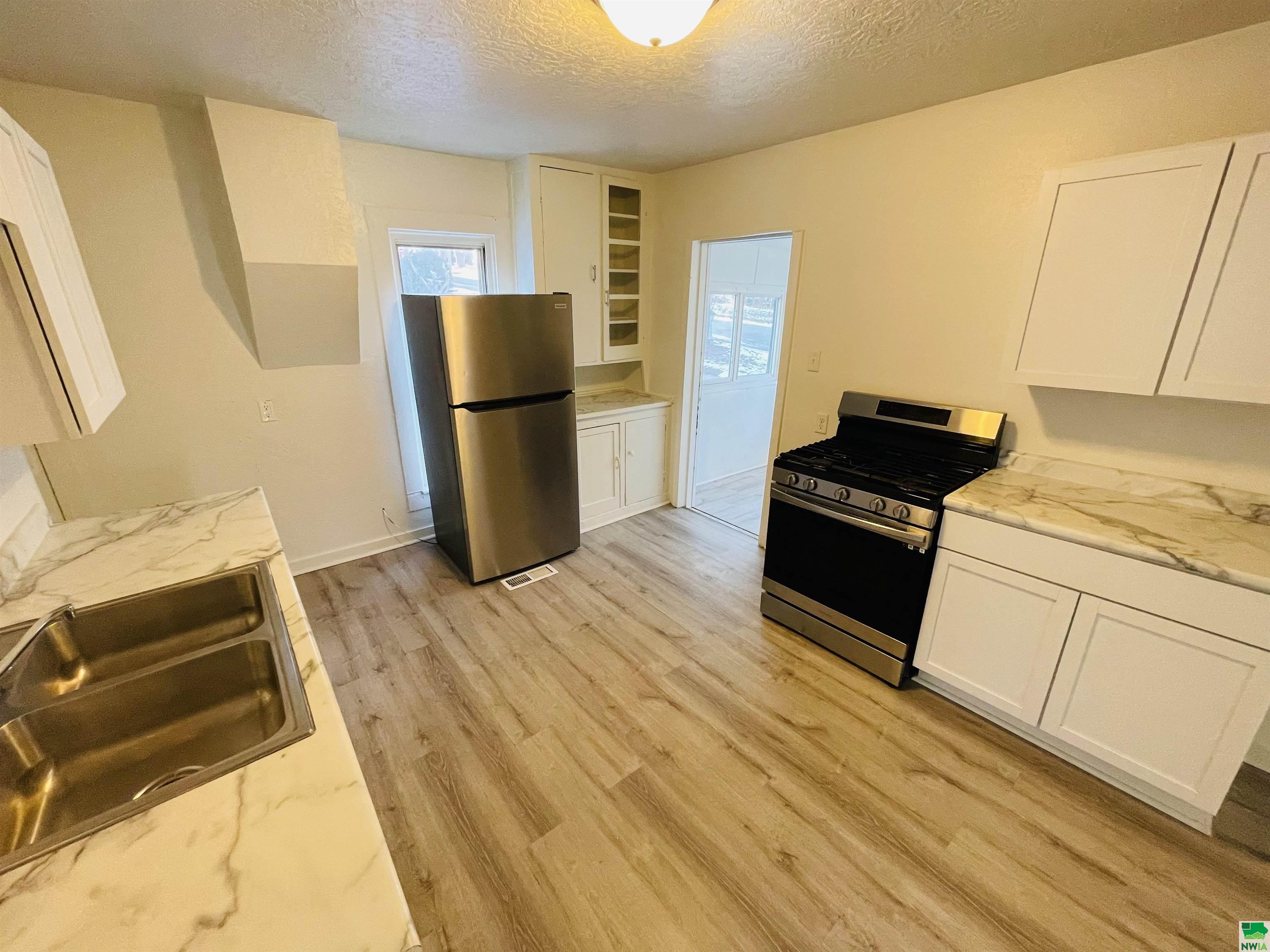 MLS #827302