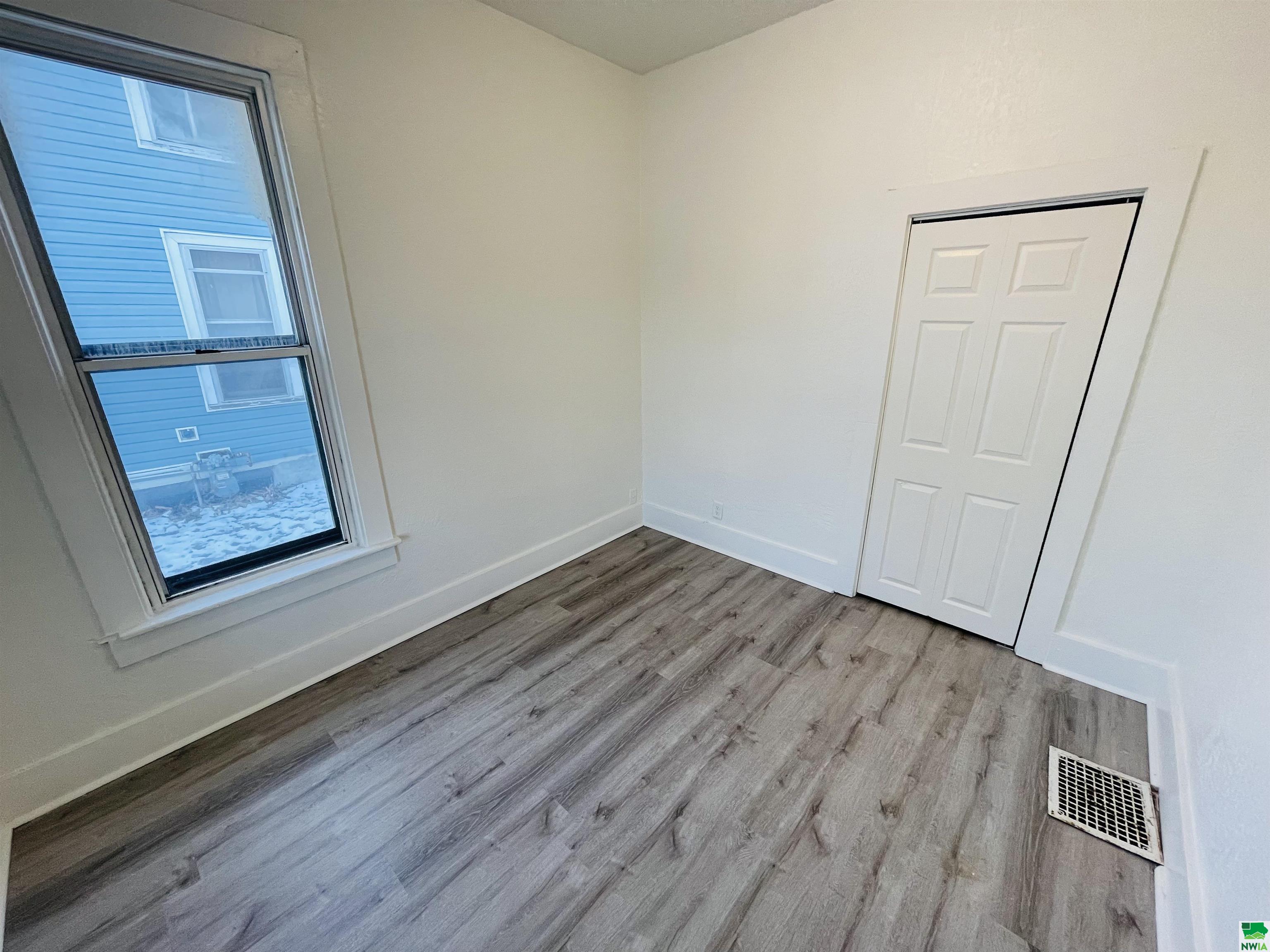MLS #827302