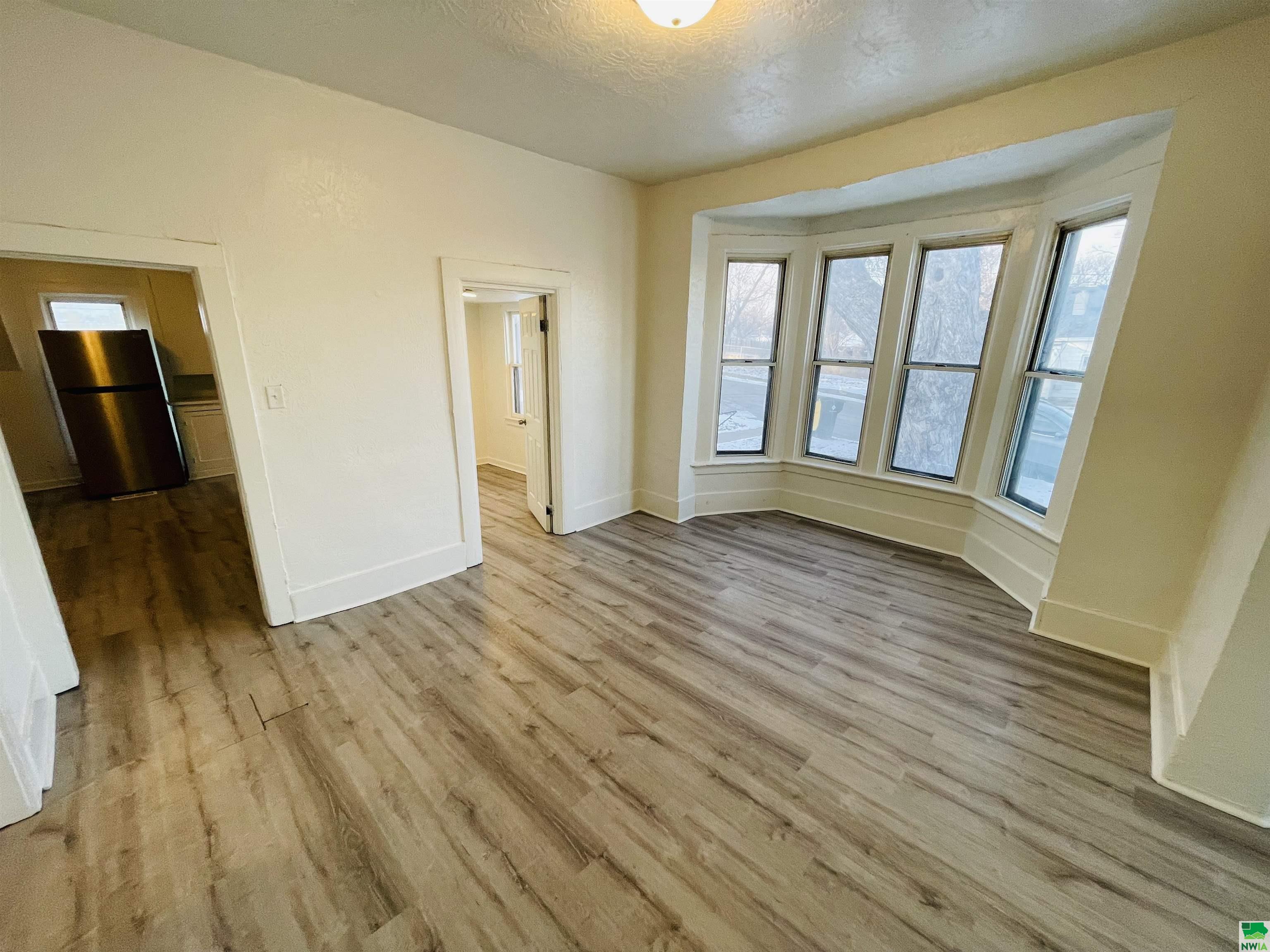 MLS #827302