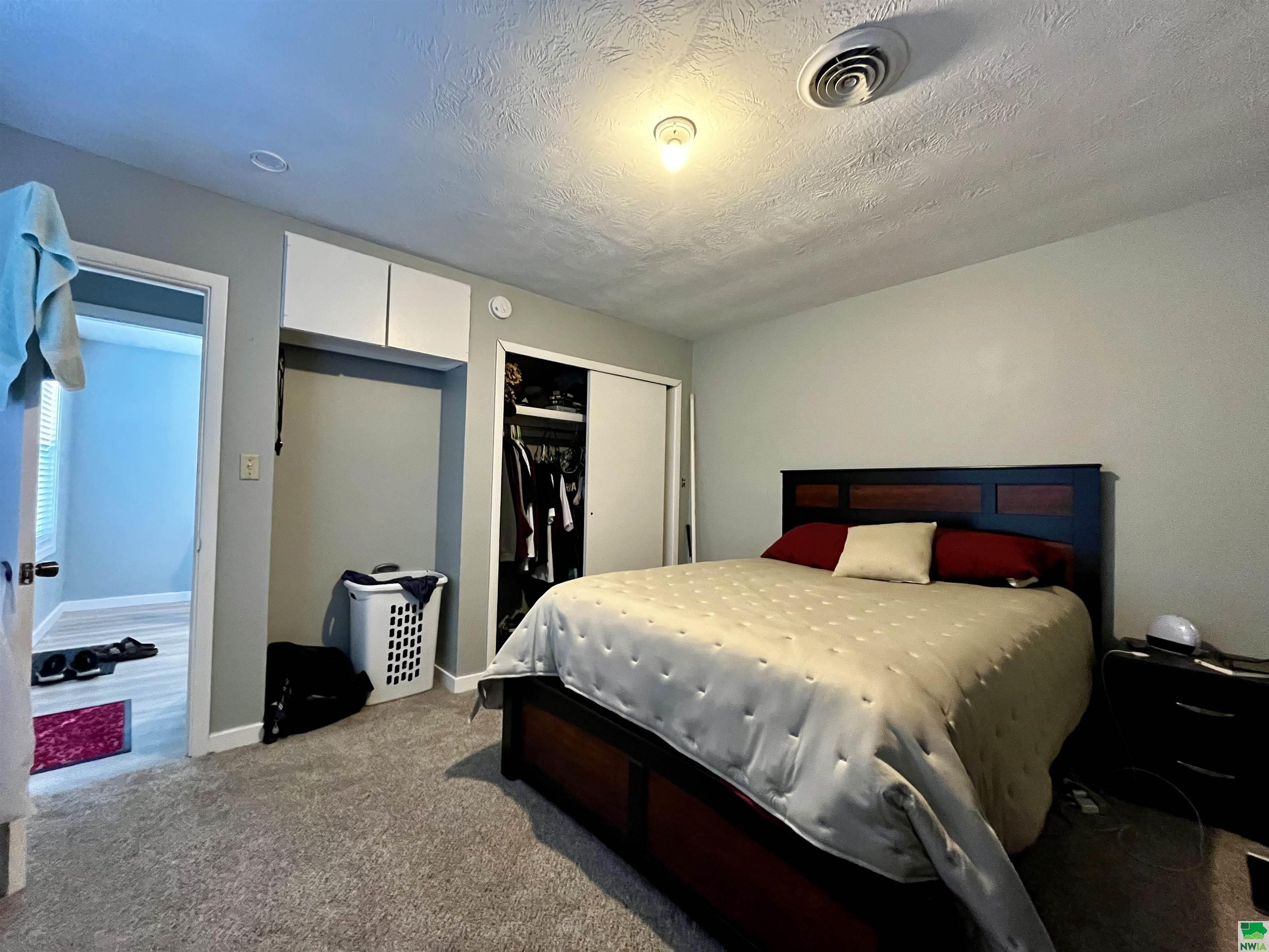MLS #827320