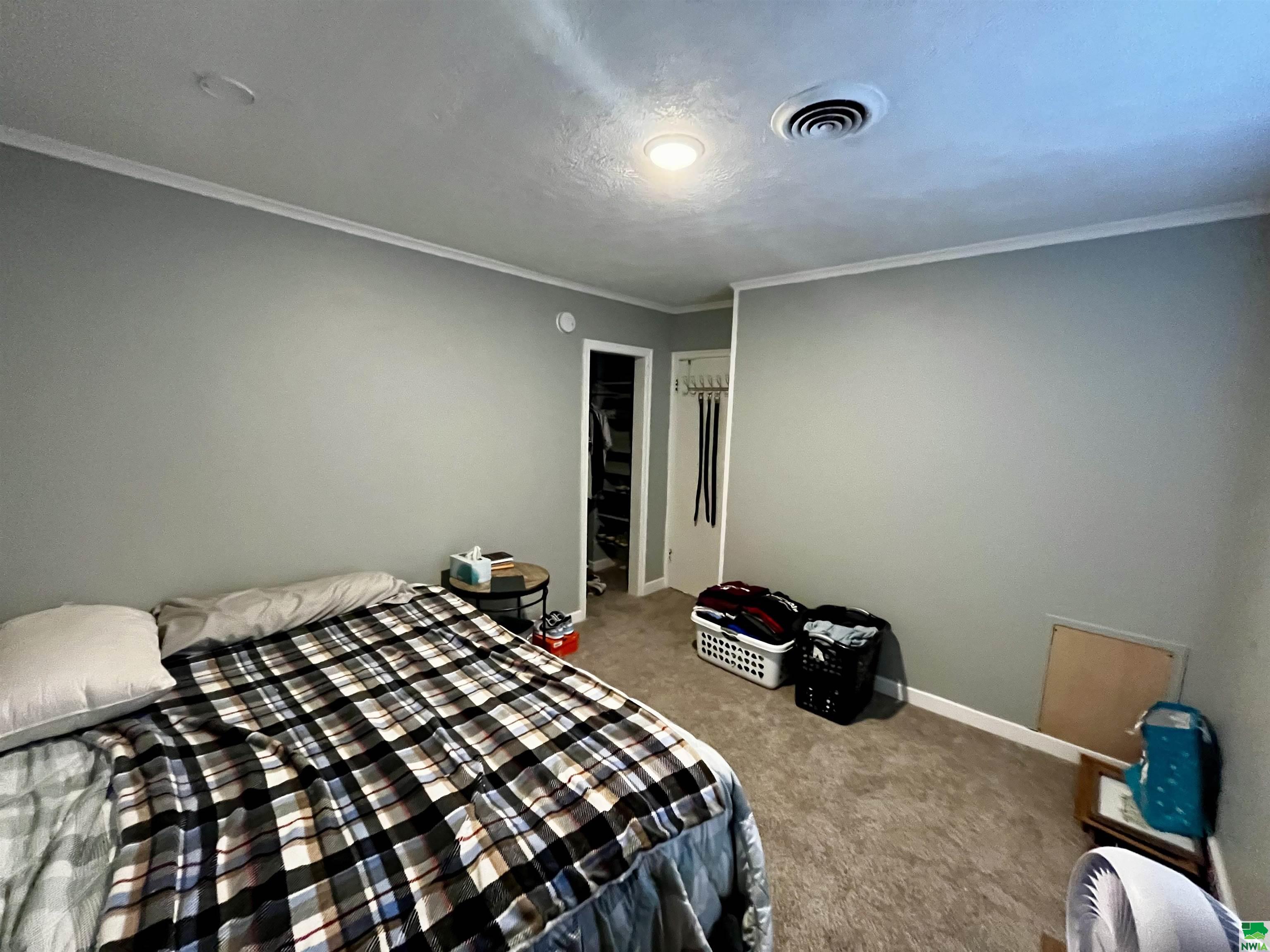 MLS #827320