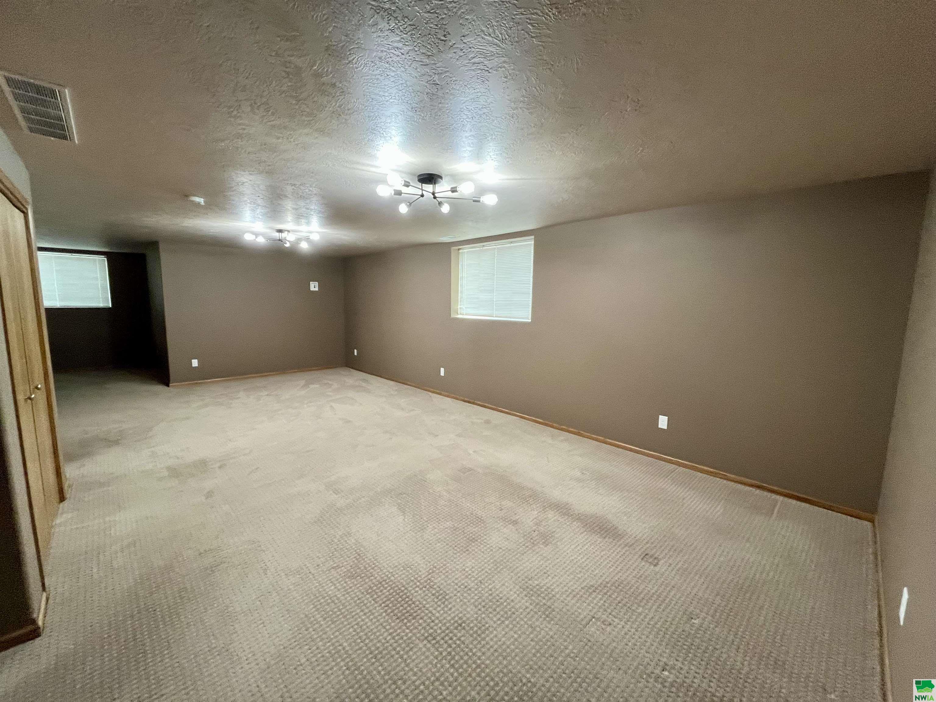 MLS #827321
