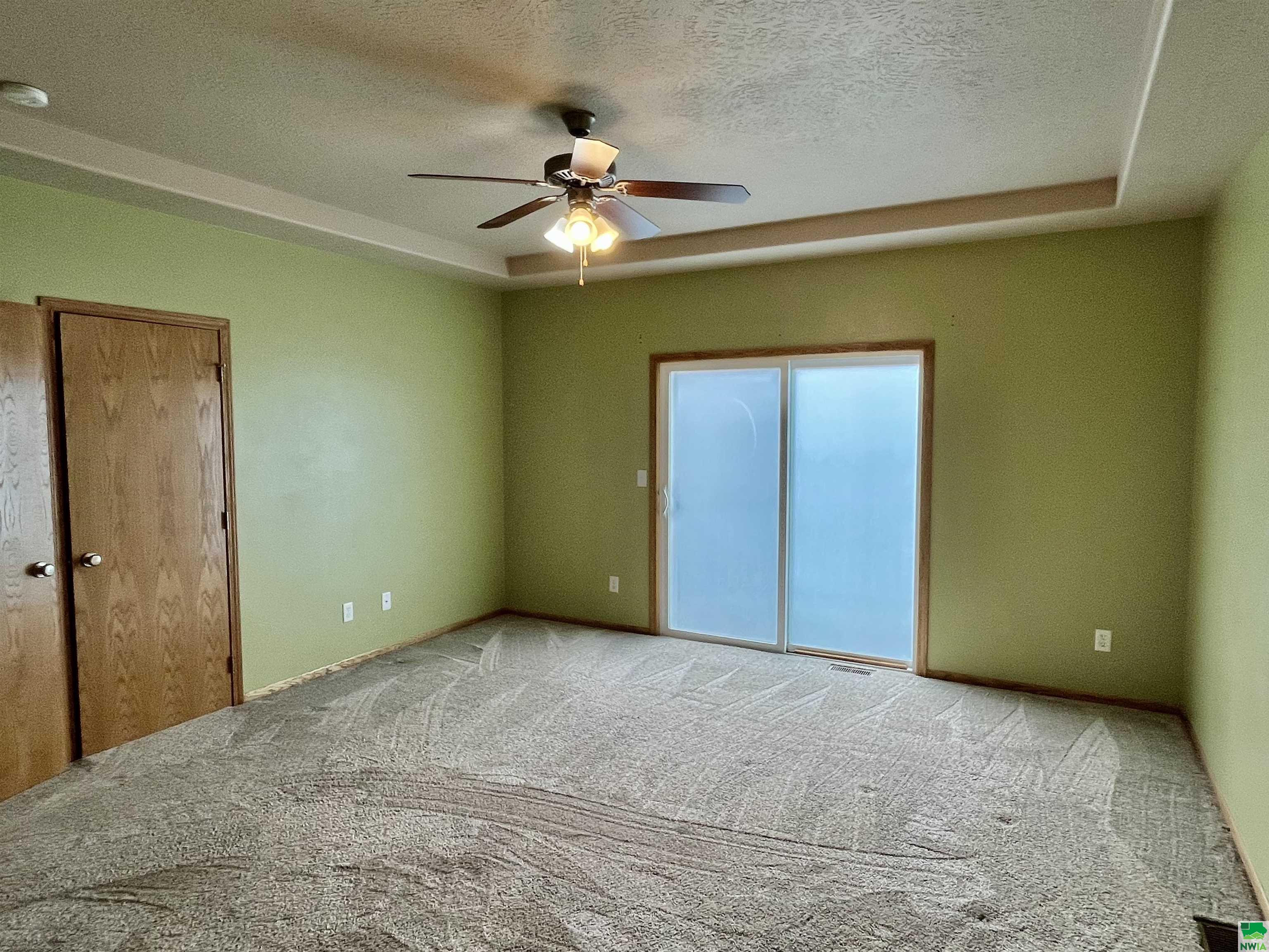 MLS #827321