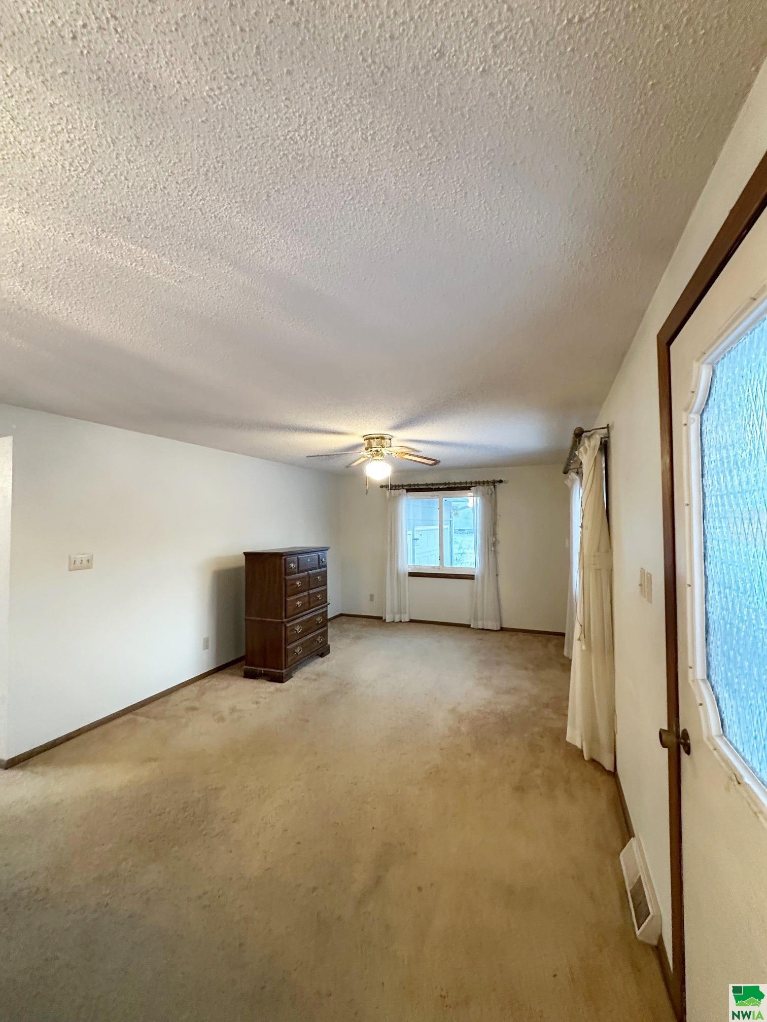 MLS #827323