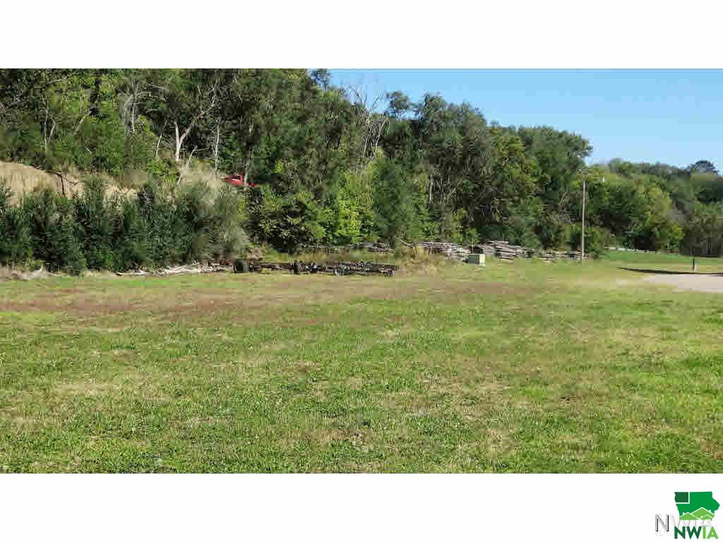 409 Chestnut, Vermillion, SD 57069 