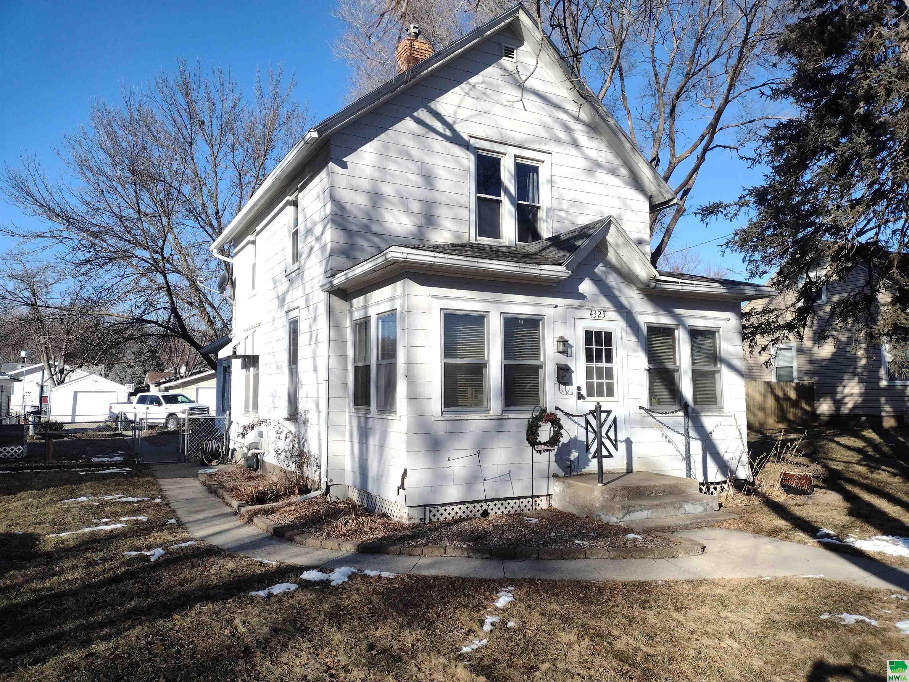 4325 Central St, Sioux City, IA 51108 