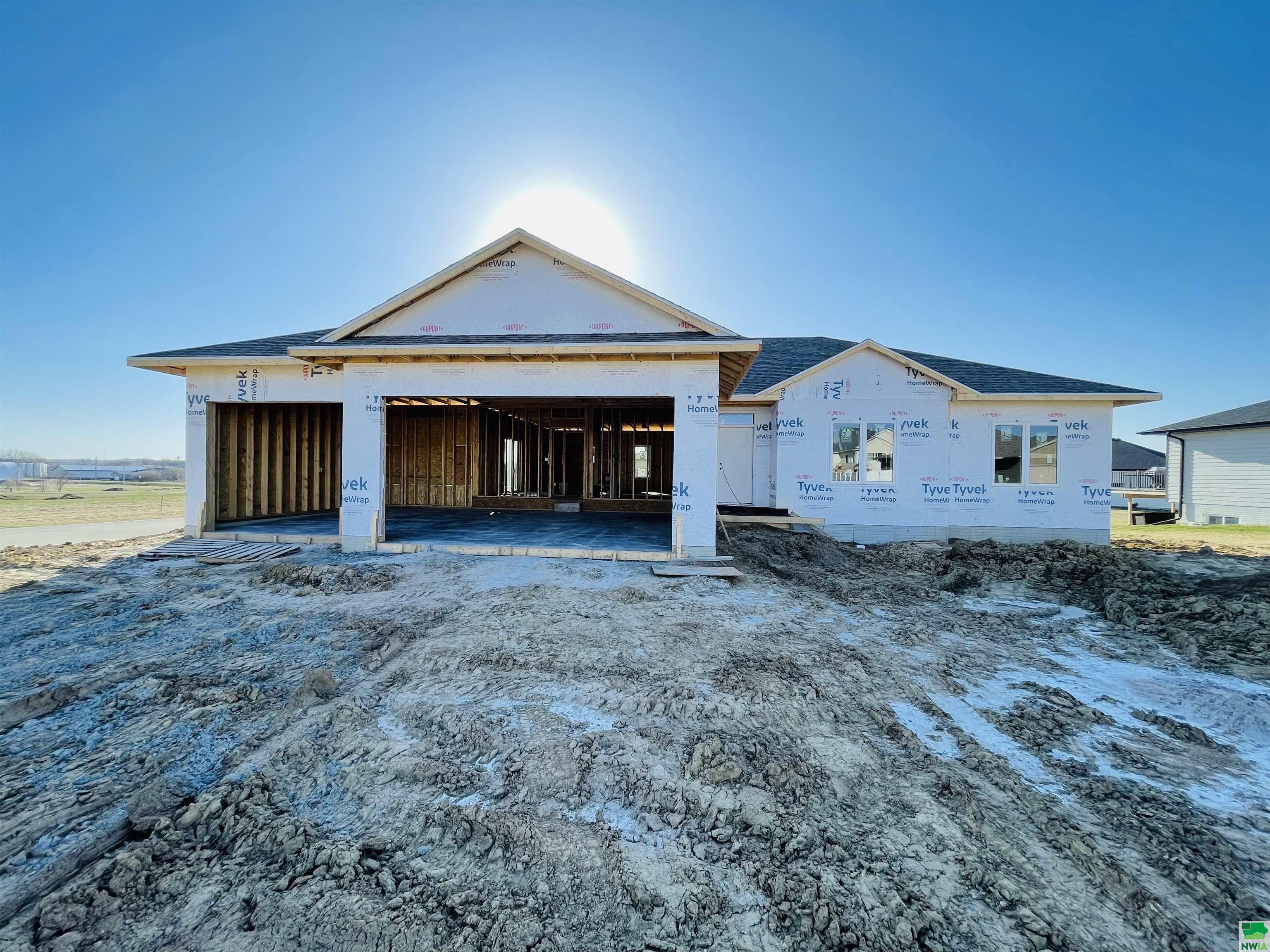 805 Paige Place, Moville, IA 51039 