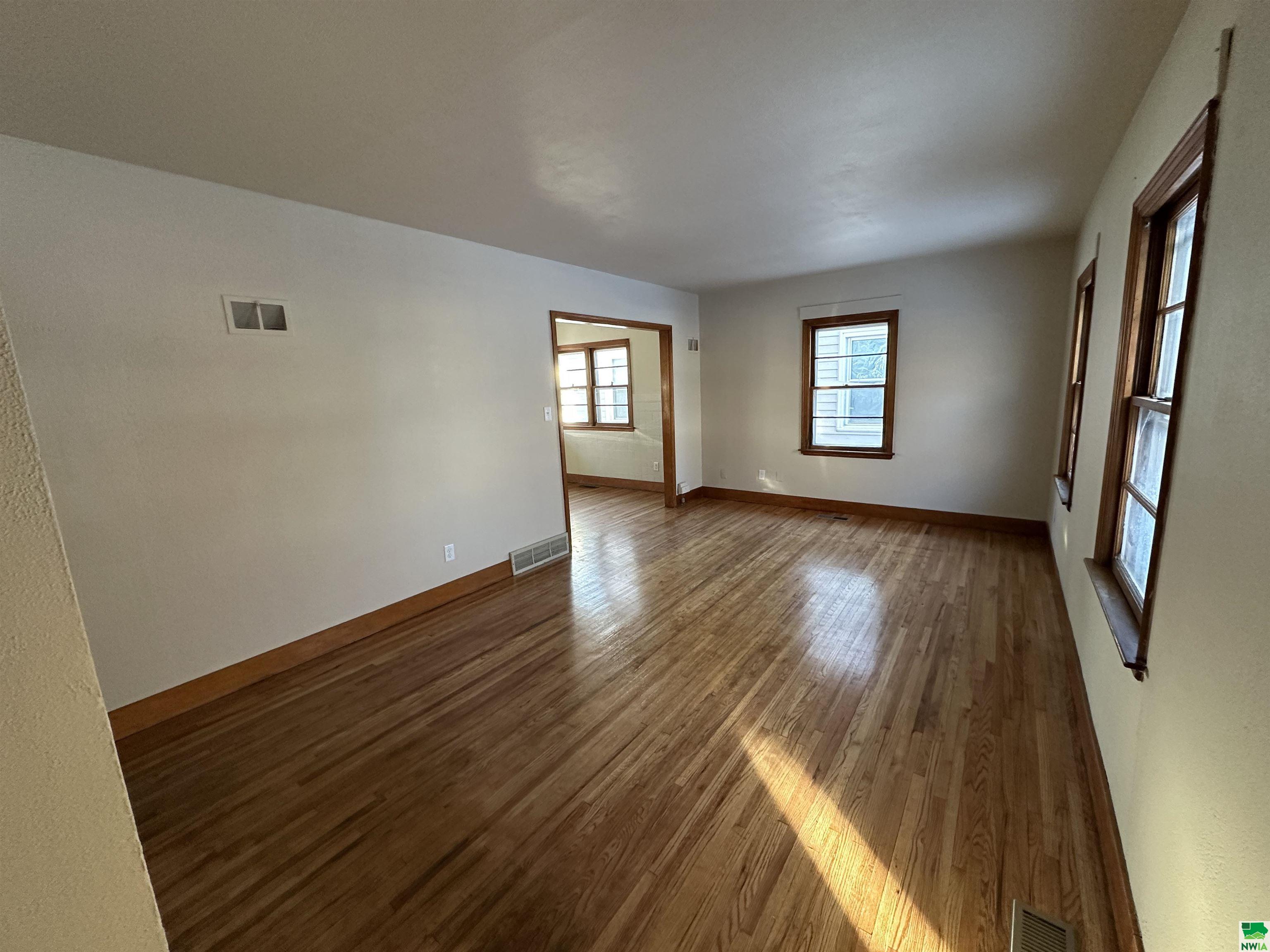 MLS #827357
