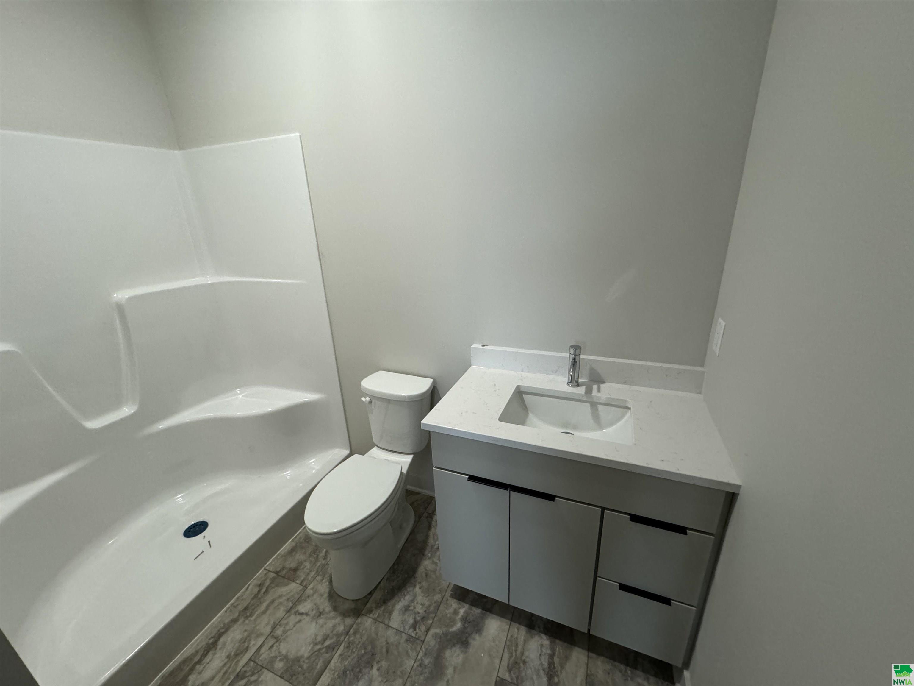 MLS #827364
