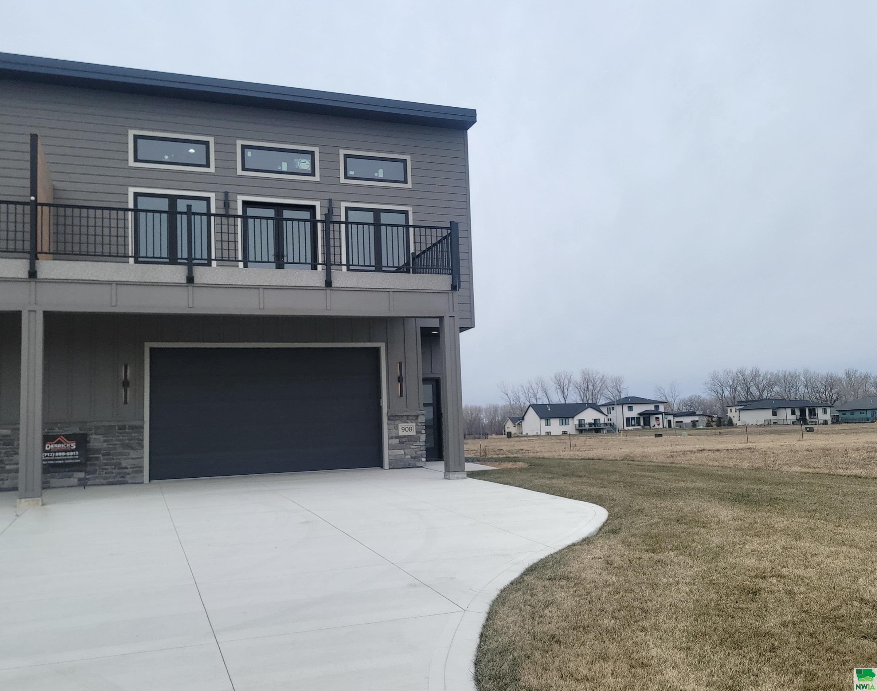 MLS #827364