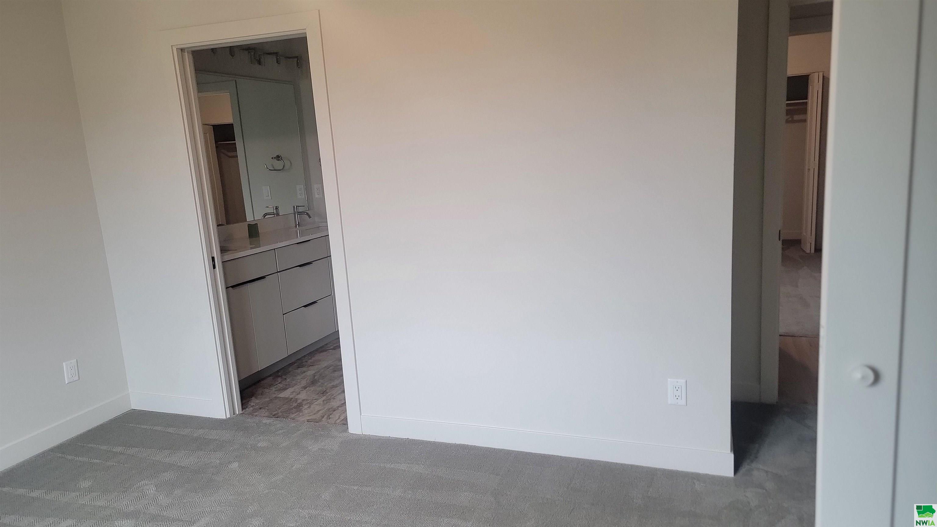 MLS #827364
