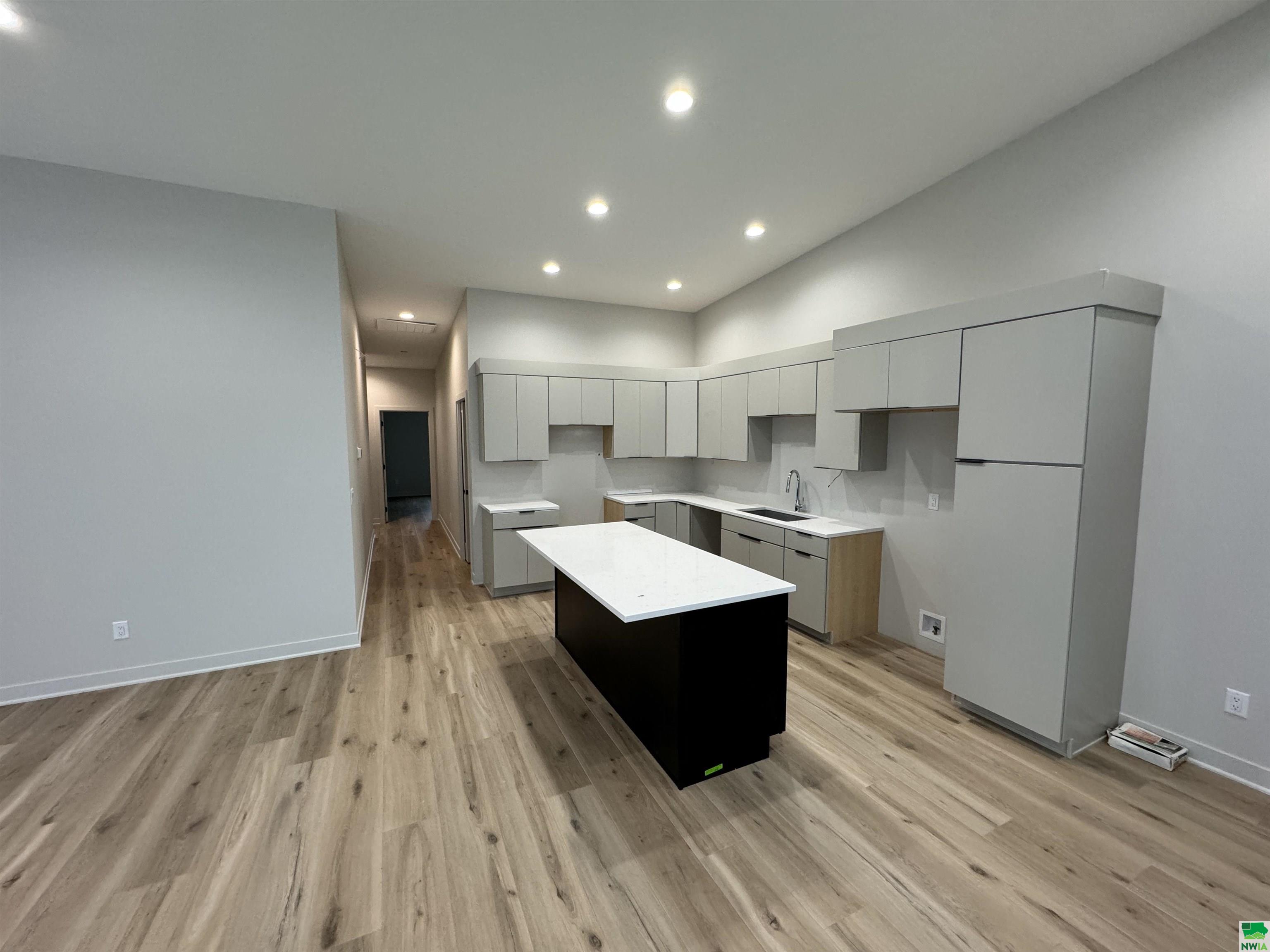 MLS #827364