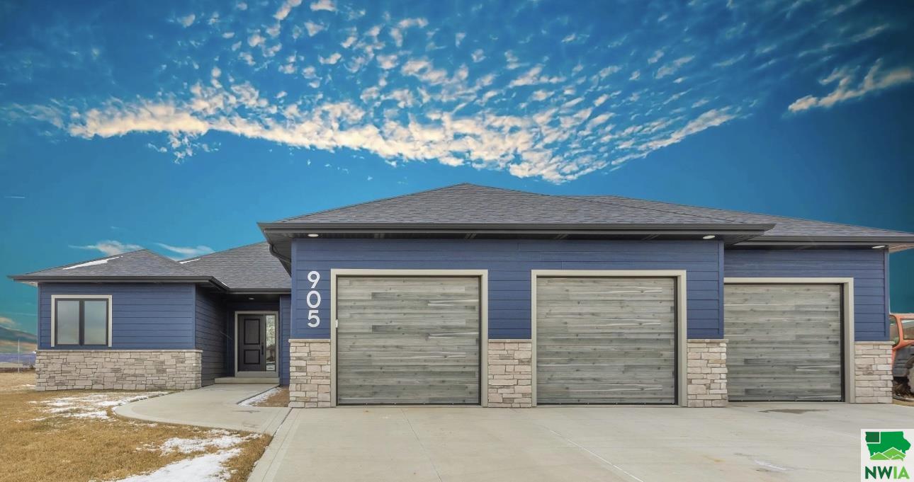 905 Cattail Ct S, No. Sioux City, SD 57049 