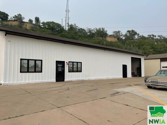 817-909 Tri View Ave, Sioux City, IA 51103 