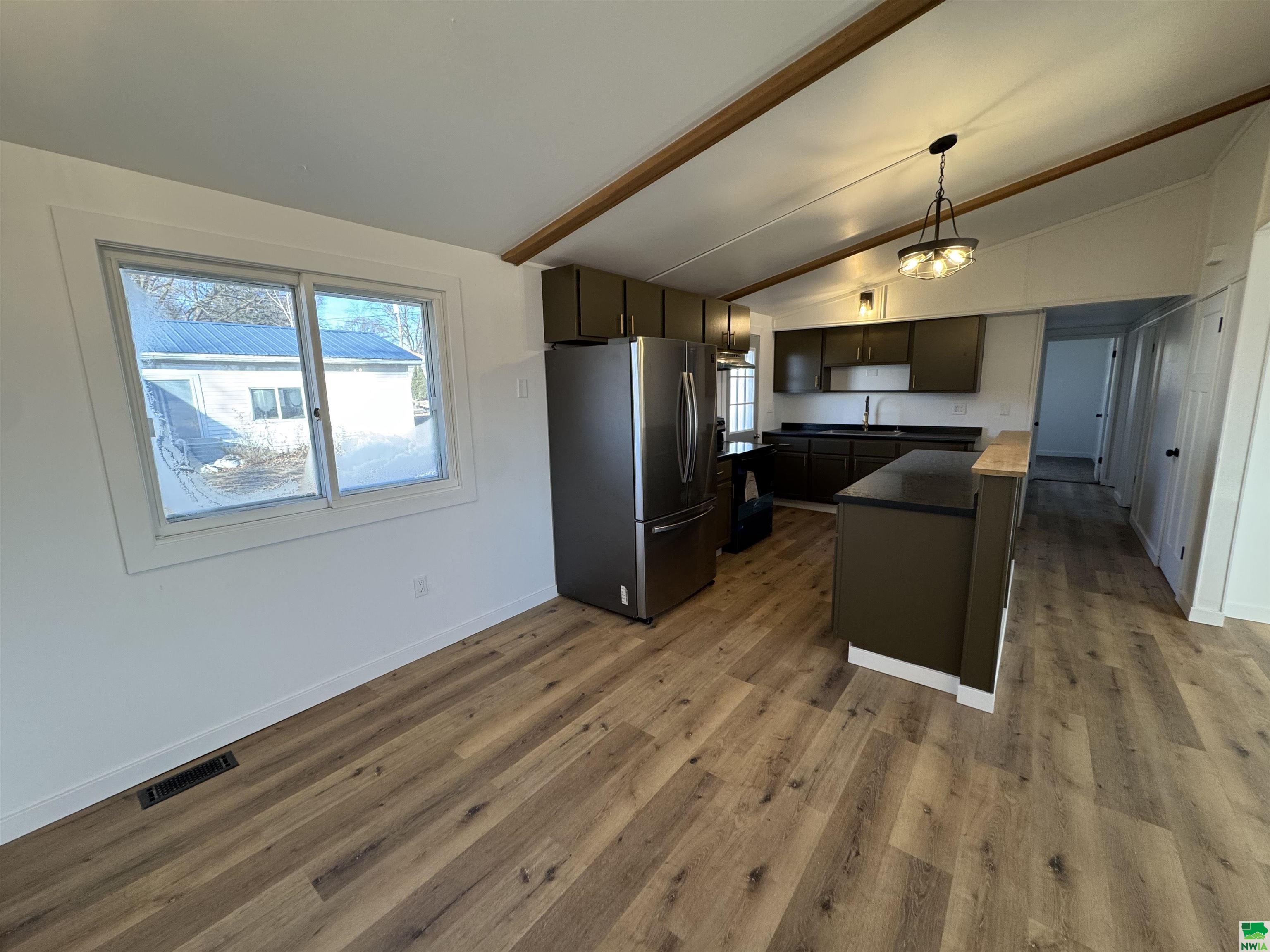 MLS #827383