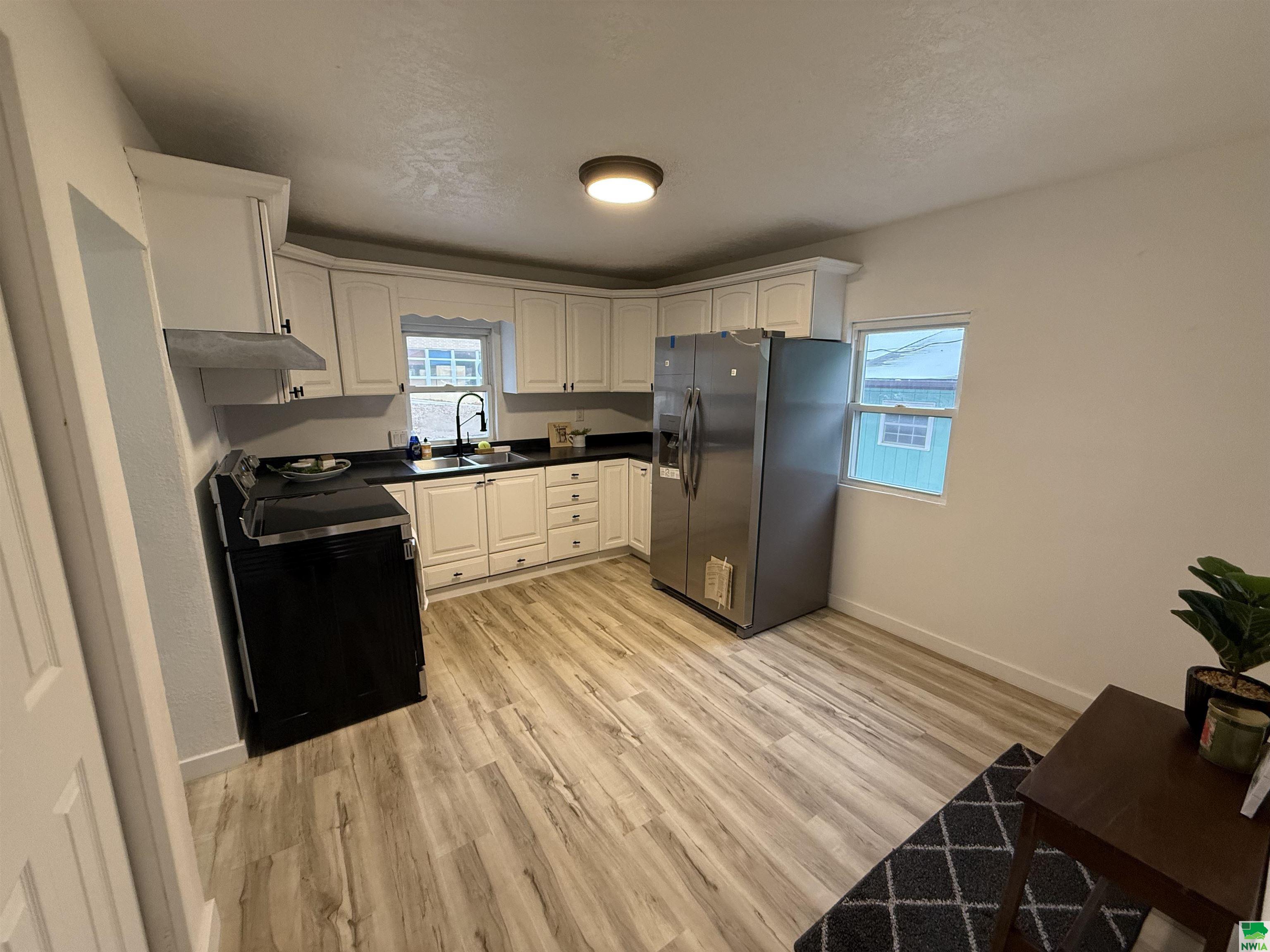 MLS #827384