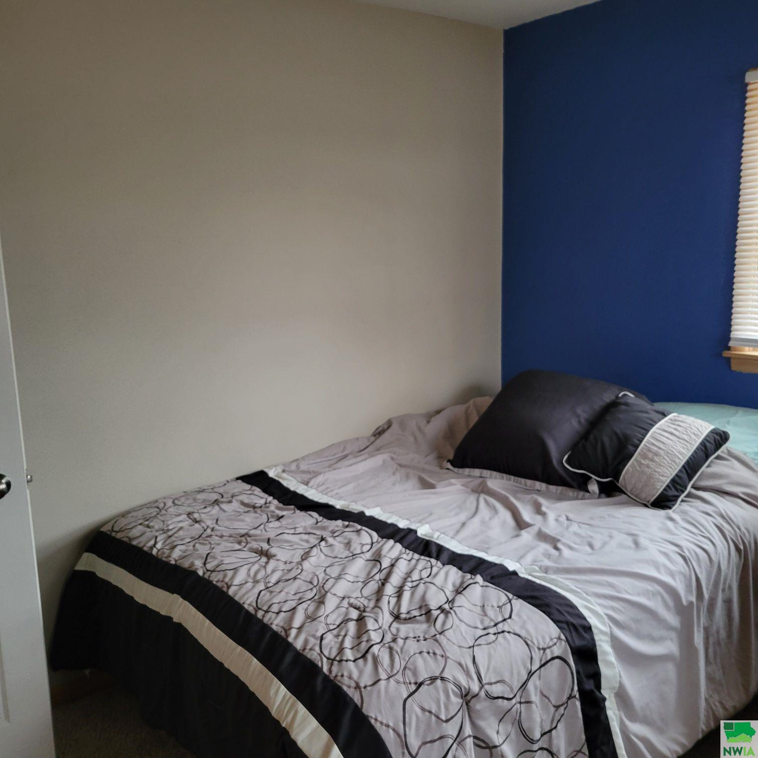 MLS #827388