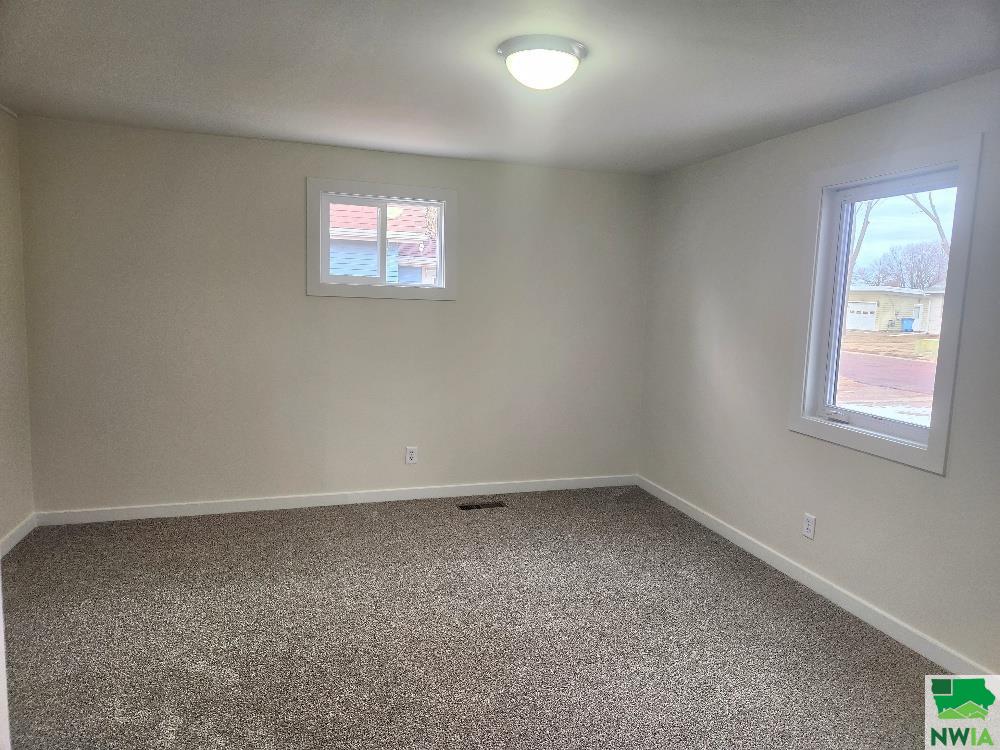 MLS #827392